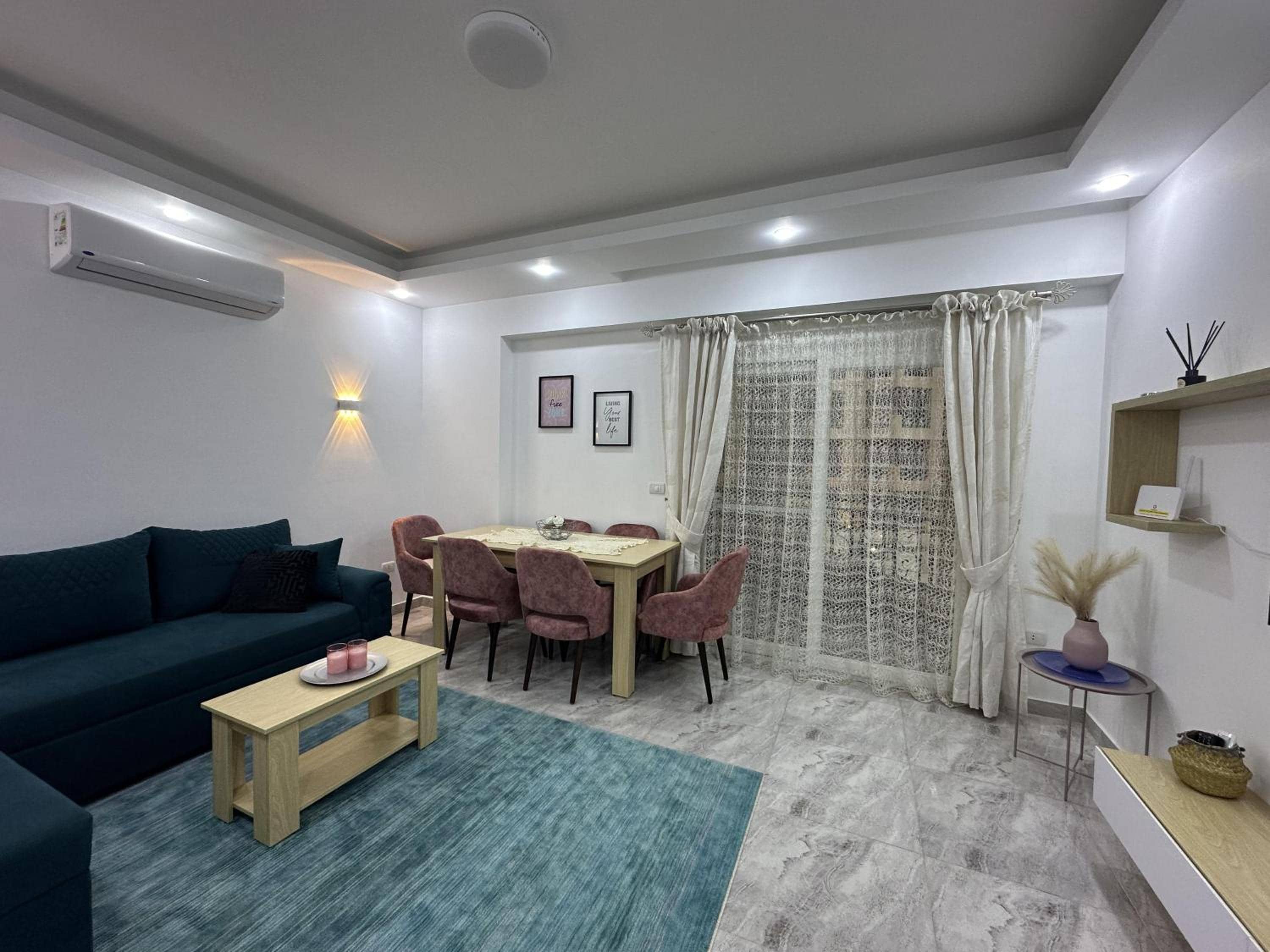 2 Bed Flat - Sleeps 6 - Pool - Parking - Wifi — 2