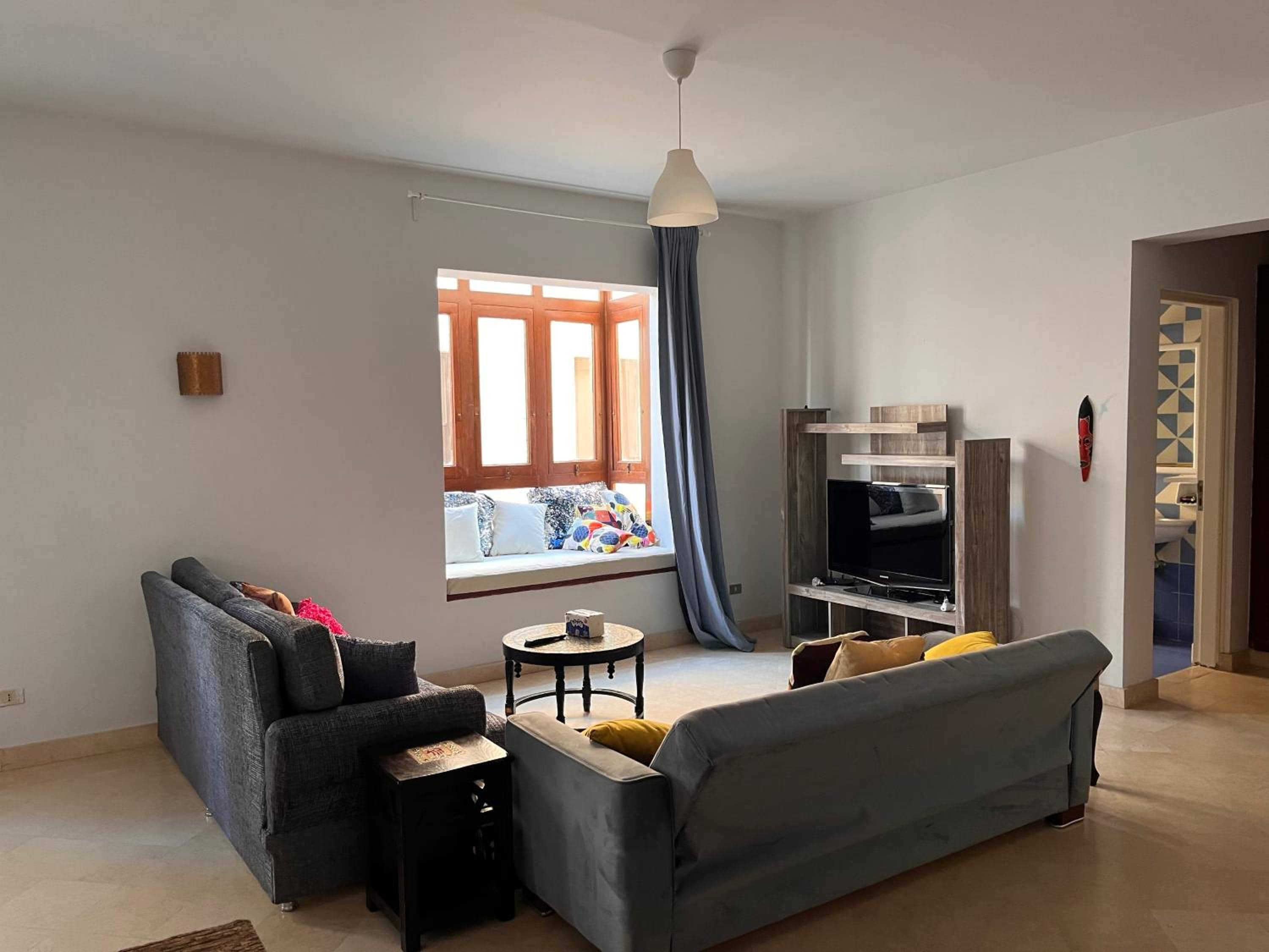 CozY Condo — 4