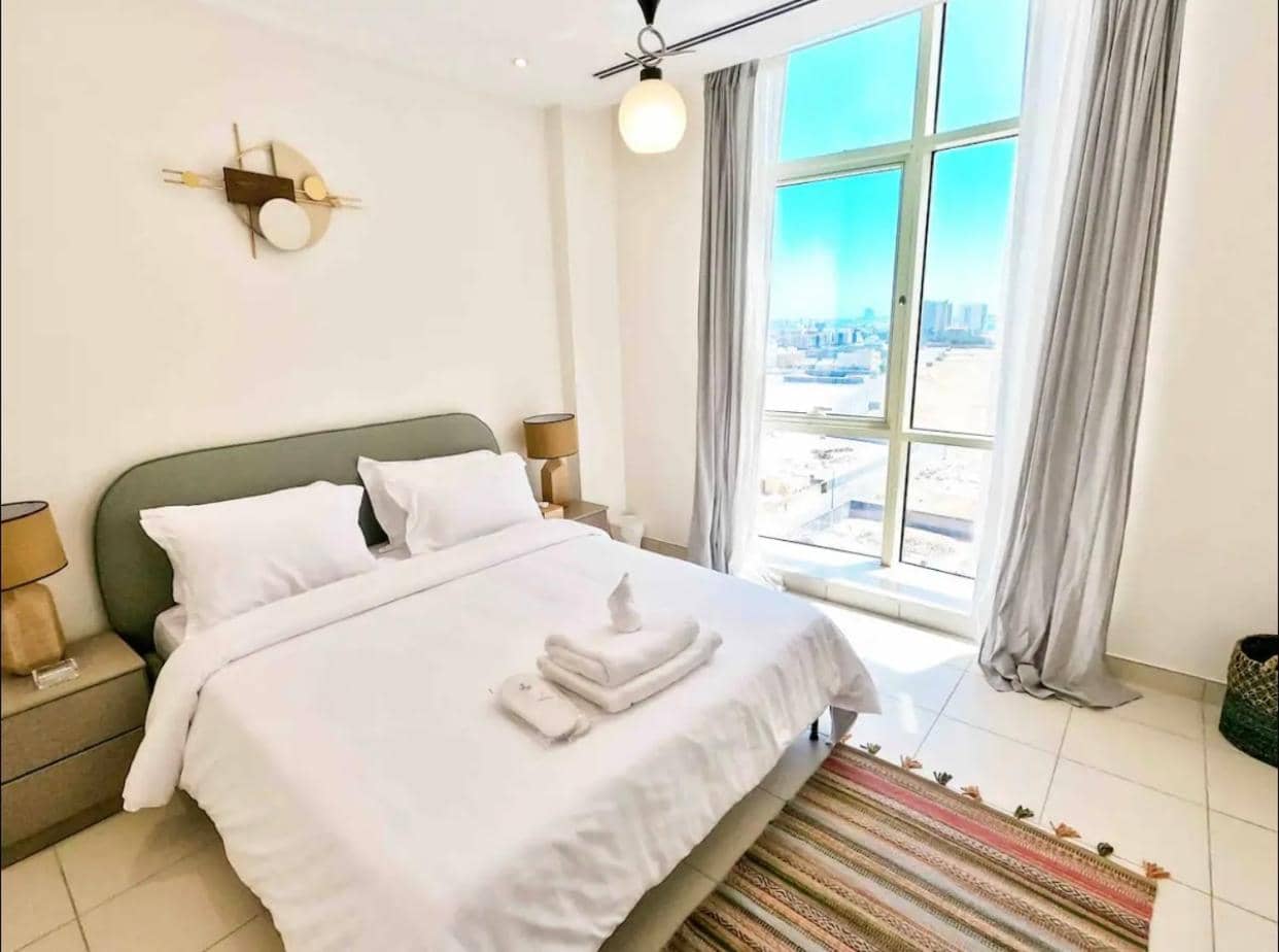 Chic/Elegant 4 Bedrooms… — 5