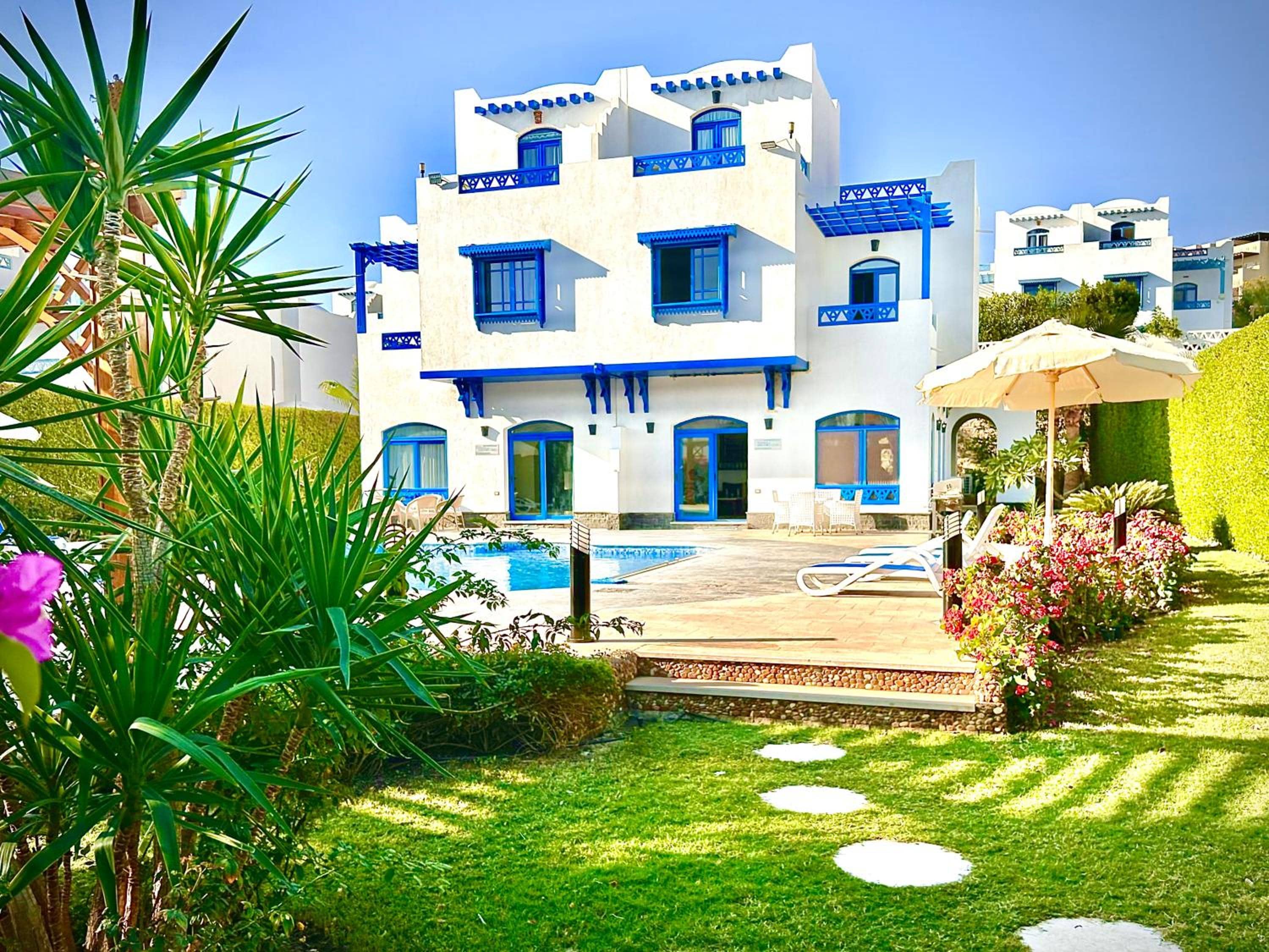 Luxury 8BR Villa with seaview and private pool in Hurghada