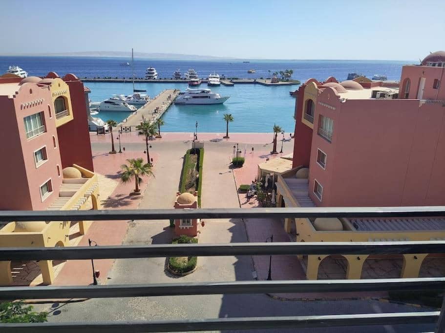 Condo with Breathtaking 's view with 2 bedrooms