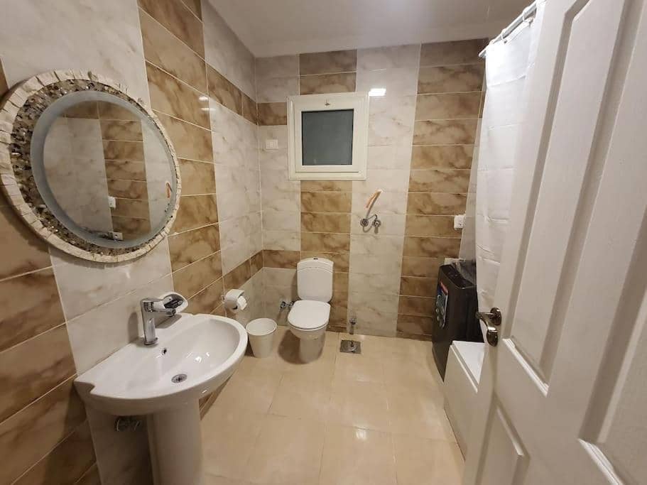 Stylish and luxurious apartment — 2