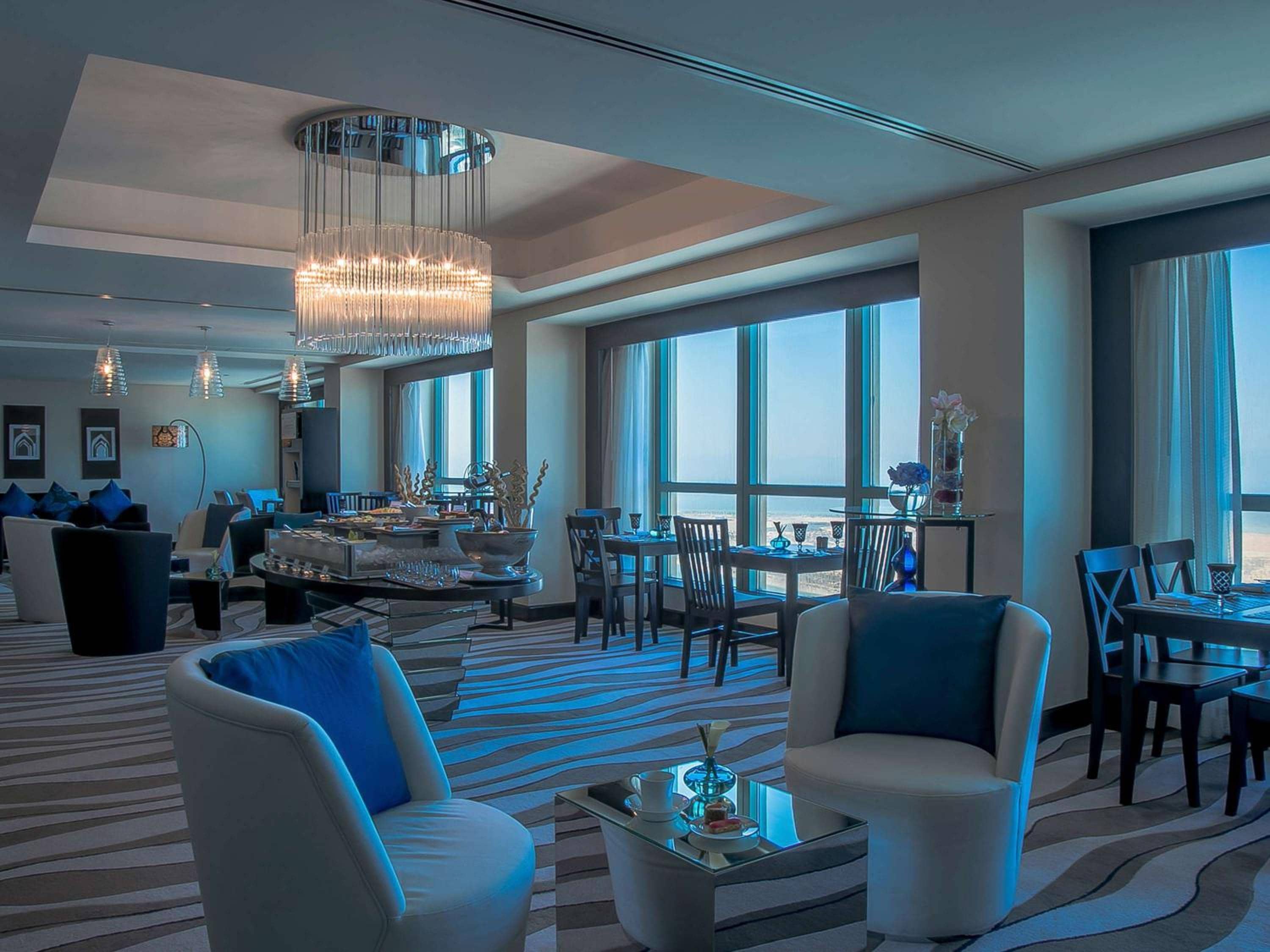 Sofitel Abu Dhabi Corniche — 4