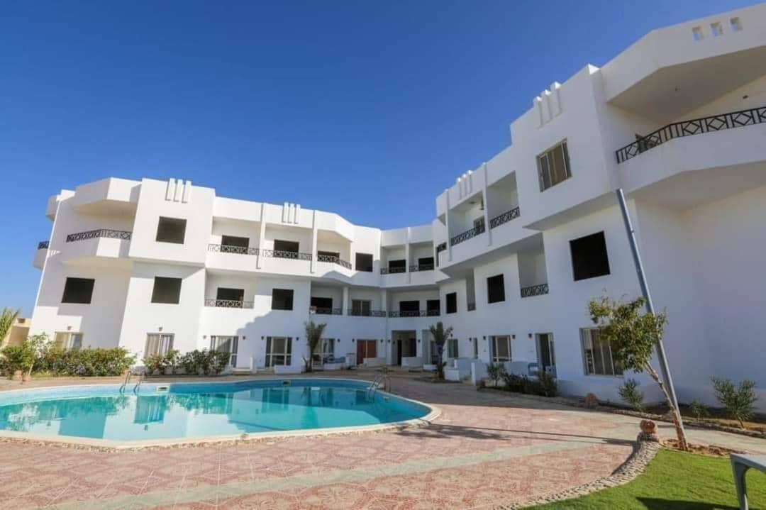 La BONITA FLAT — 5