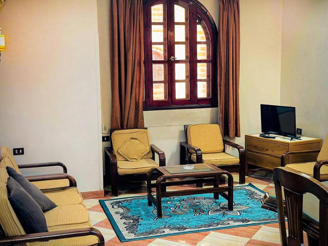 Ramses Downtown Apartment — 5