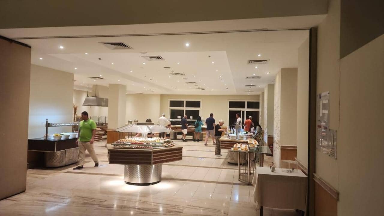 First Class at Naama Bay Hotel Appartments — 4