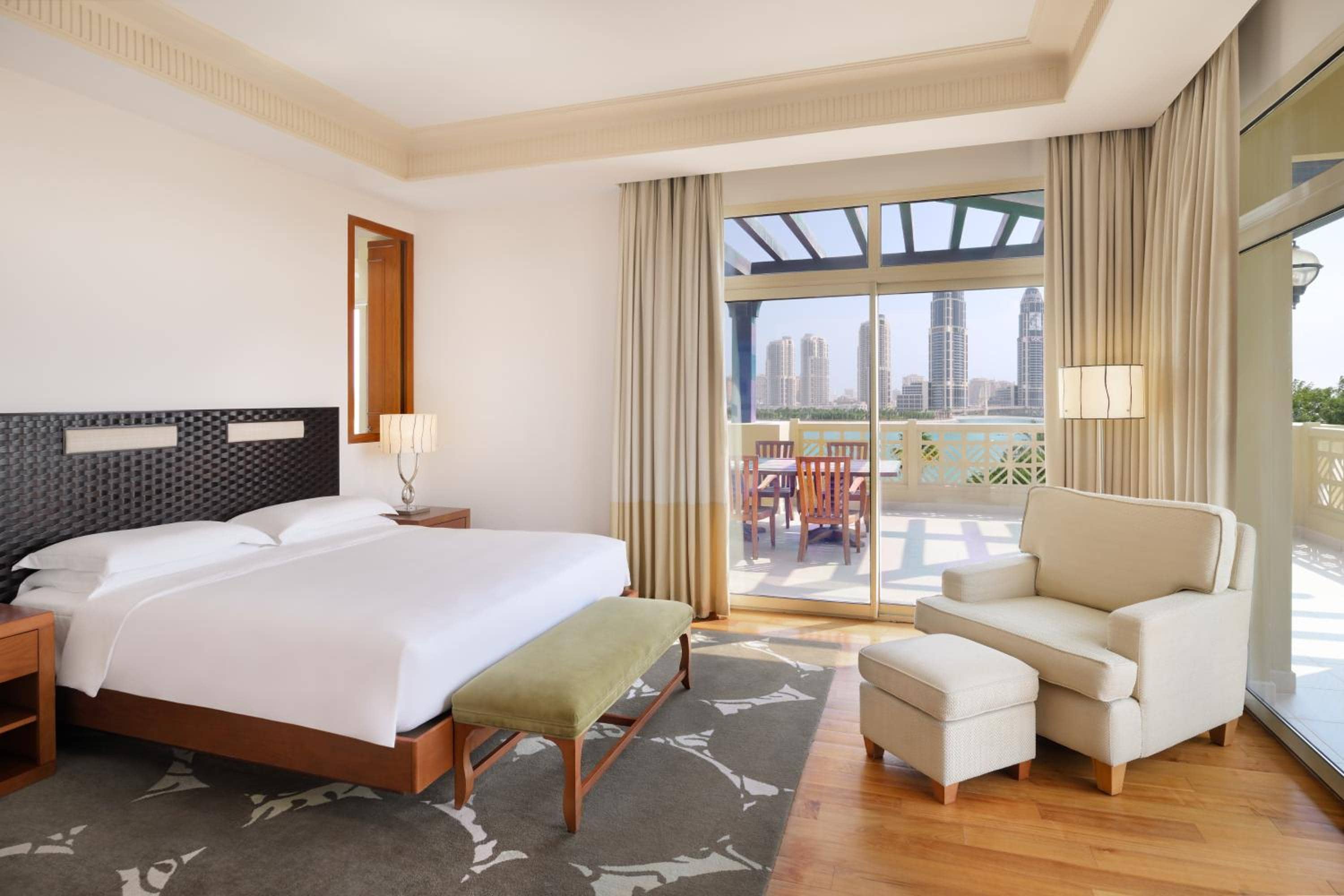 Grand Hyatt Doha Hotel & Villas — 4