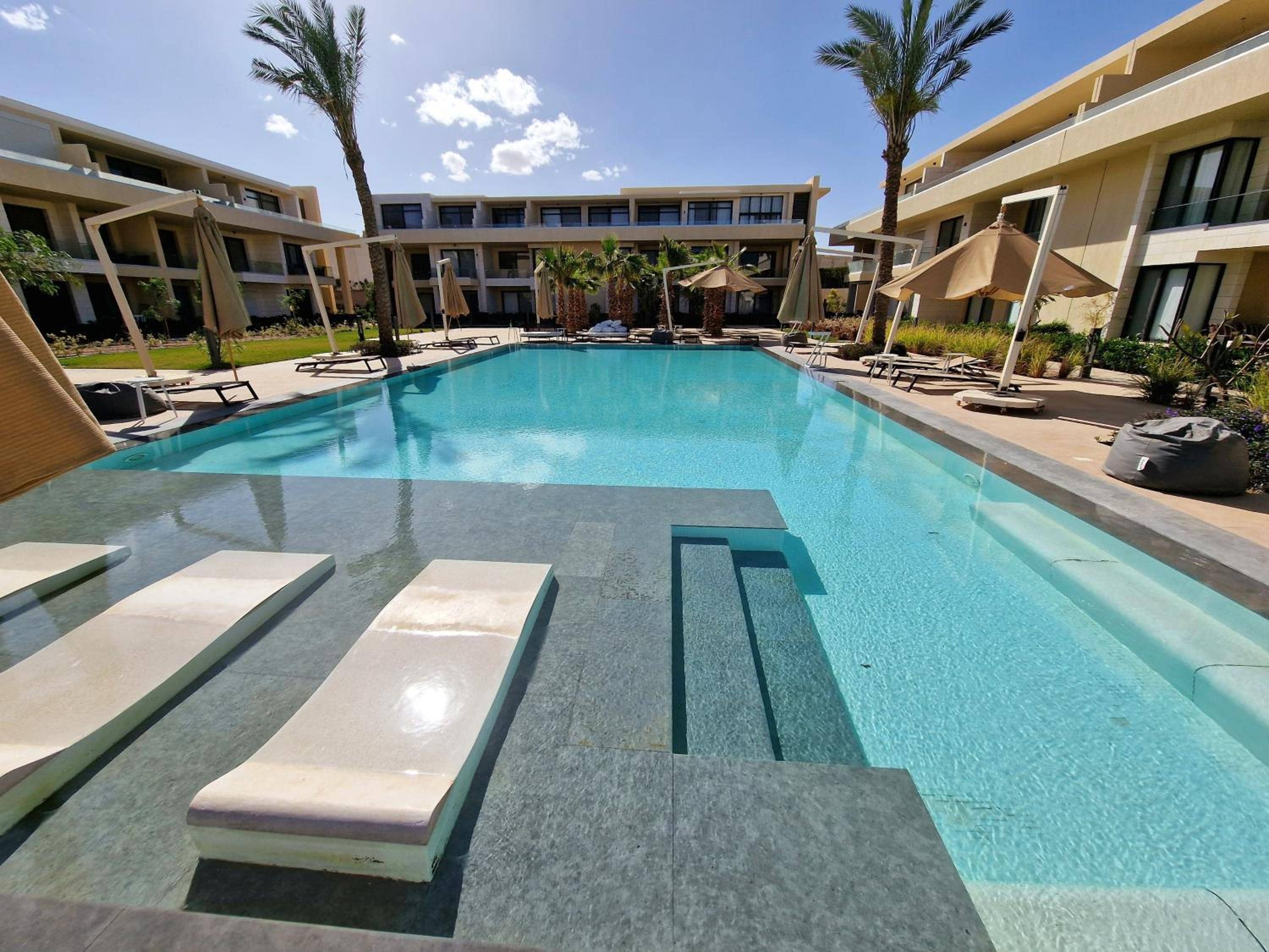 Spacious and stylish 2 BR unit in El Gouna