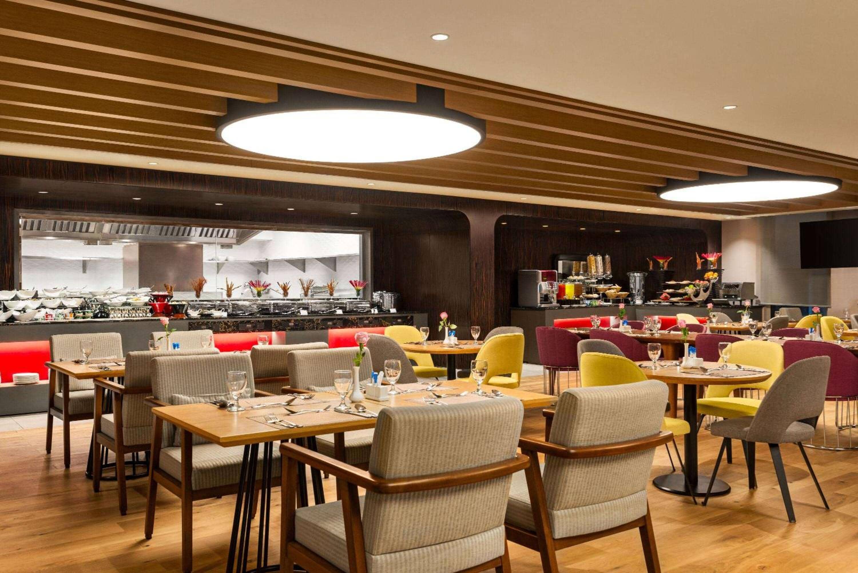 Ramada Encore Al Khobar Corniche — 3