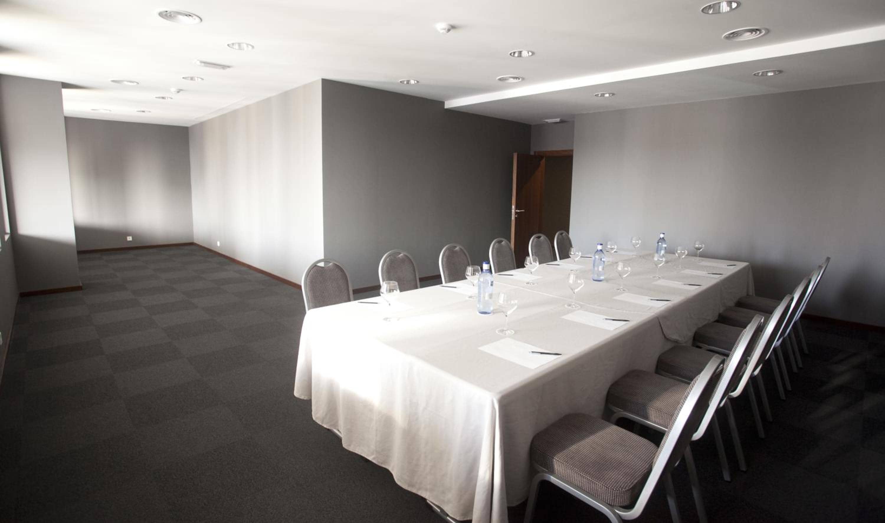 Hotel Carris Marineda — 3