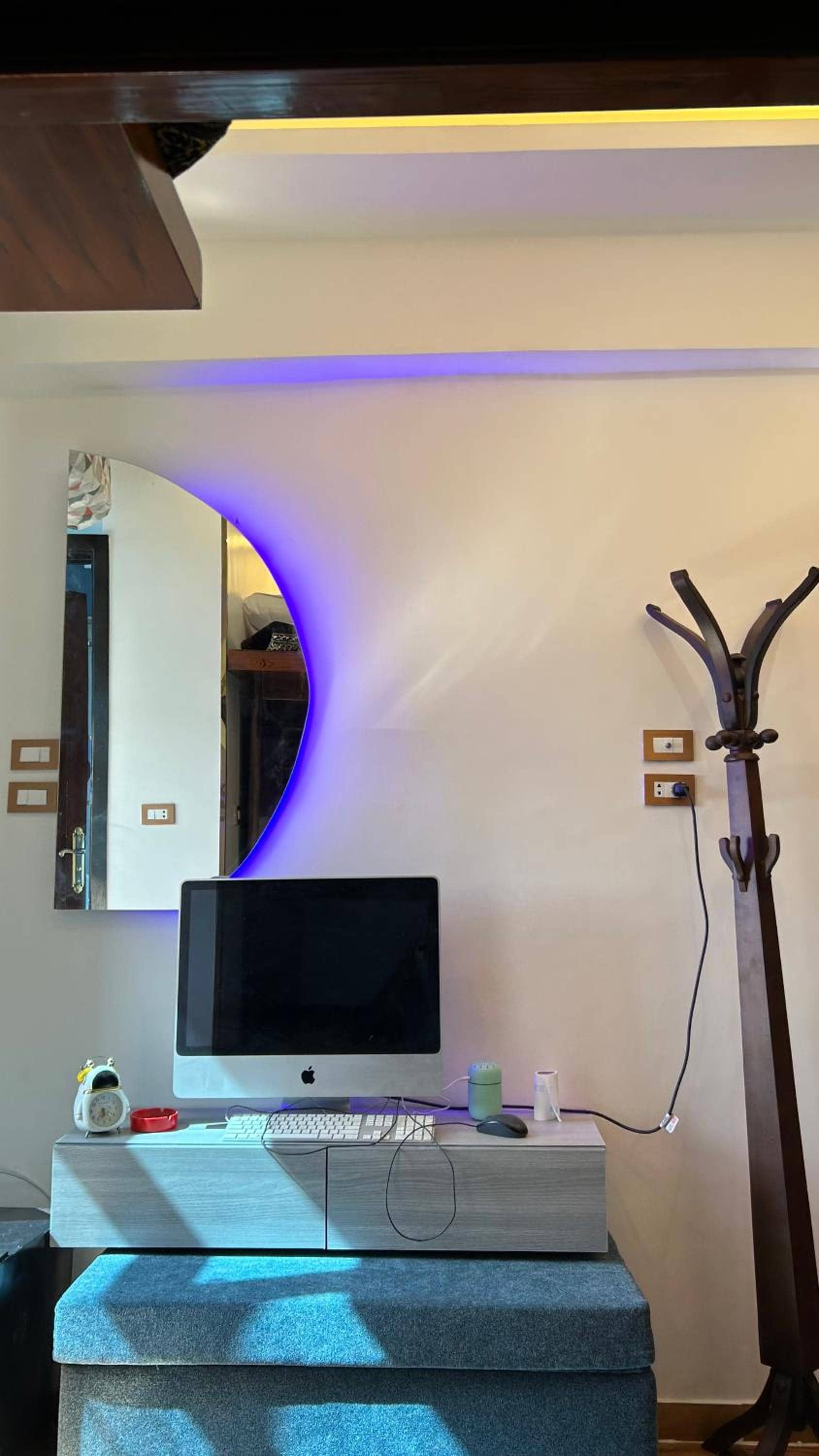 Unique studio — 3