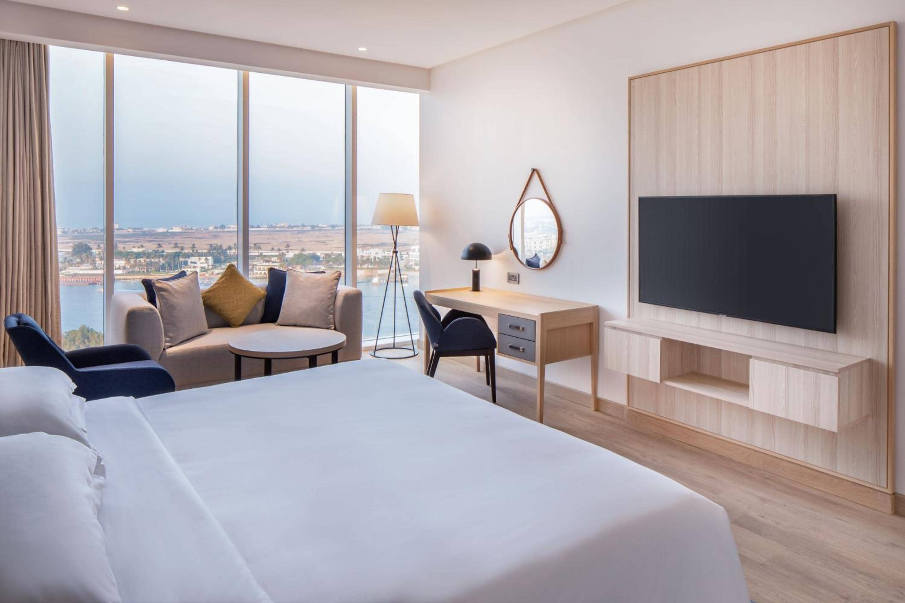 Four Points by Sheraton Jeddah Corniche — 3