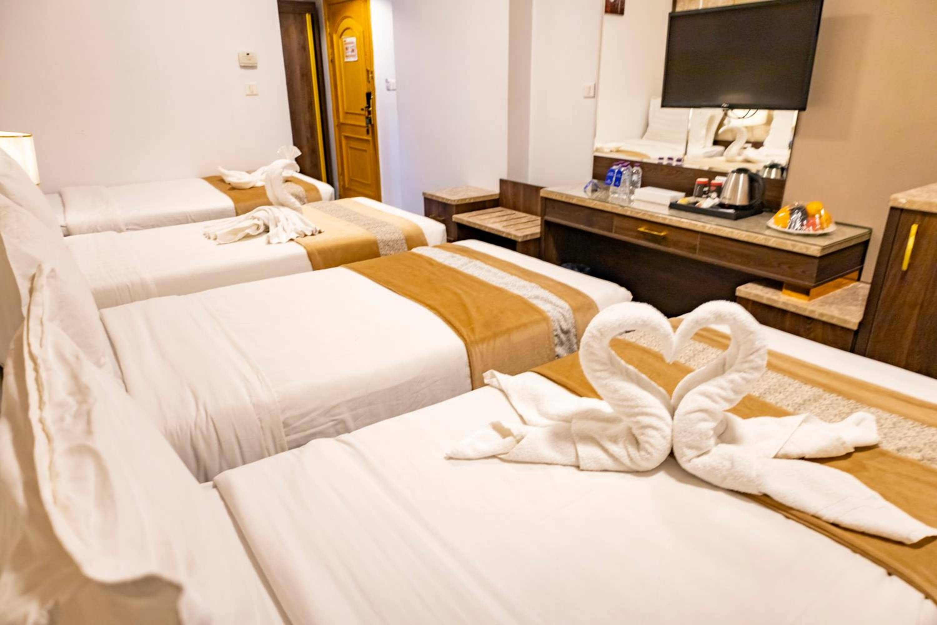 ODST AL Madinah Hotel - فندق اودست المدينة — 3