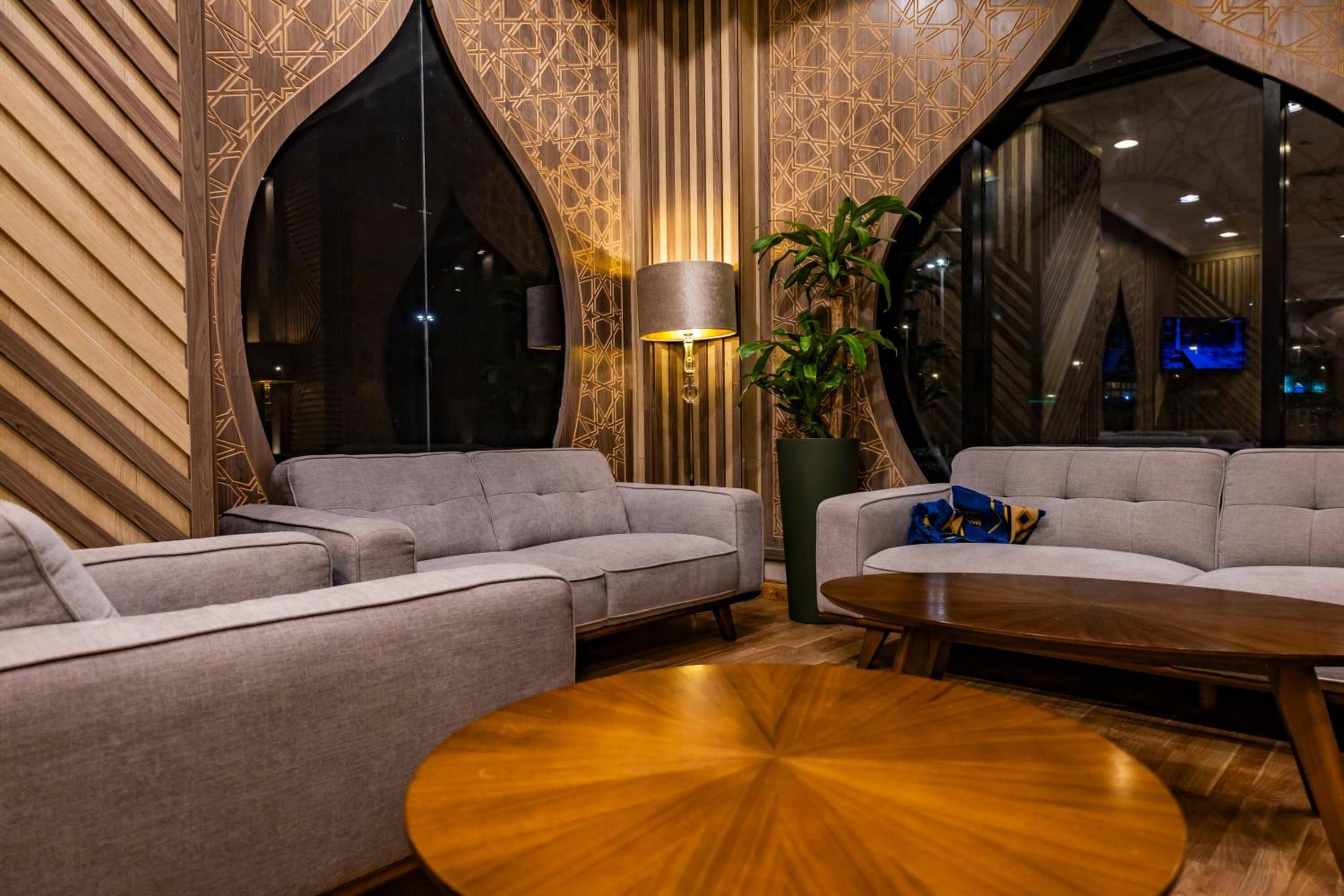 Al Mukhtara International Hotel - شركة المختارة العالمي للخدمات الفندقيه شخص واحد — 5