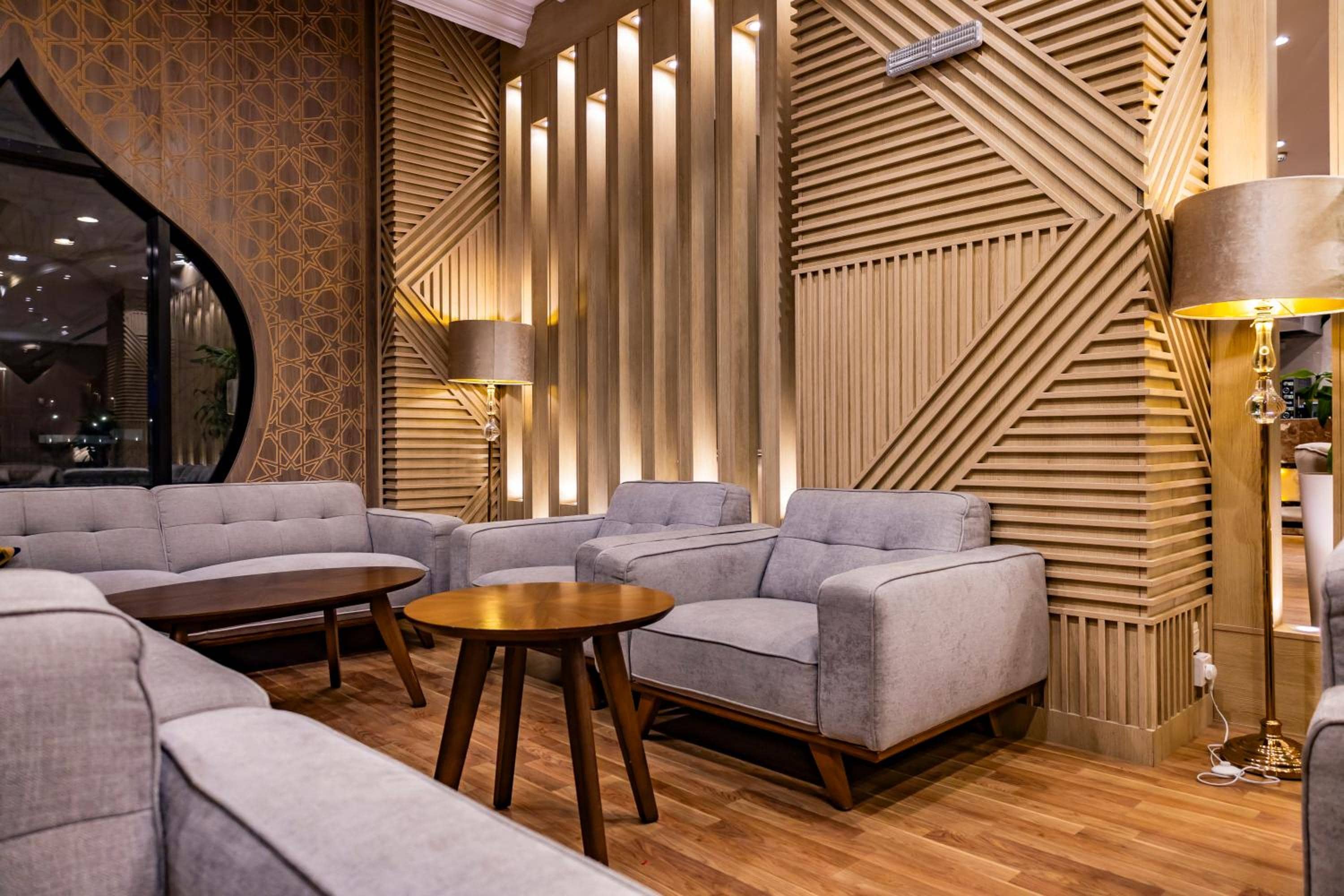 Al Mukhtara International Hotel - شركة المختارة العالمي للخدمات الفندقيه شخص واحد — 3