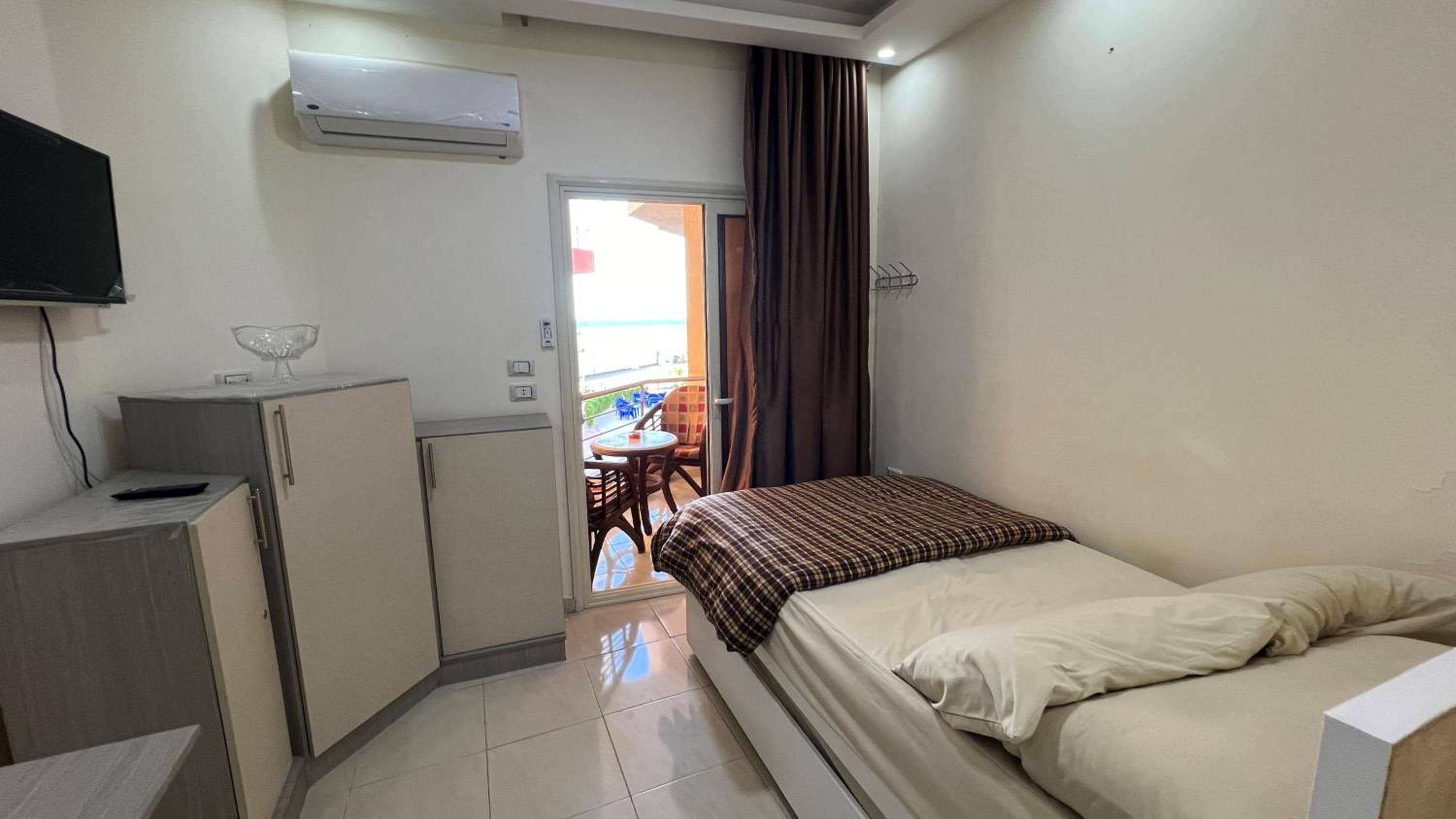 Casablanca beach resort, first line with private beach and swimming pools, — 2