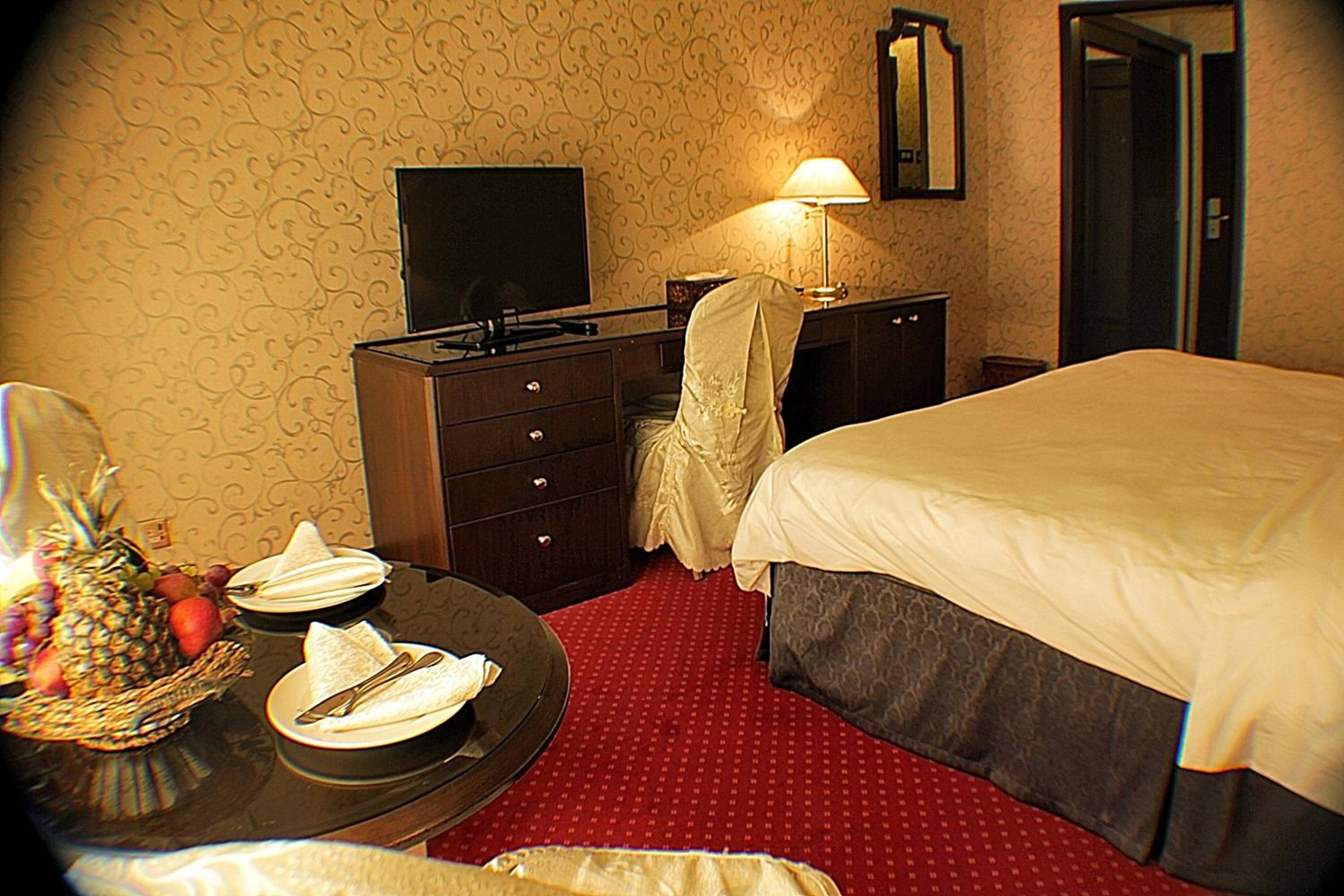 Carlton Tower Hotel Kuwait — 2