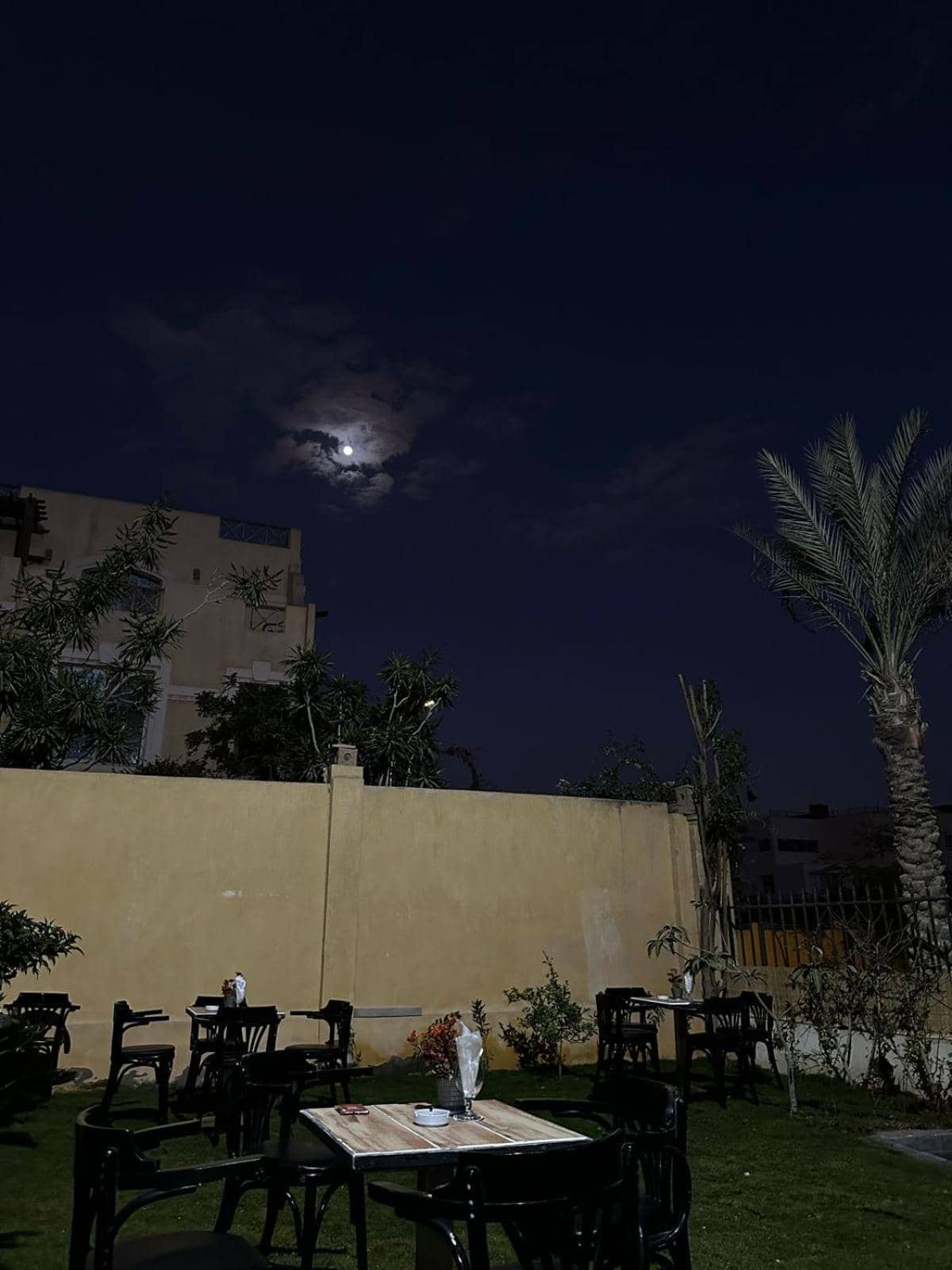 K Boutique Hotel - Pyramids & GEM - Roof — 2