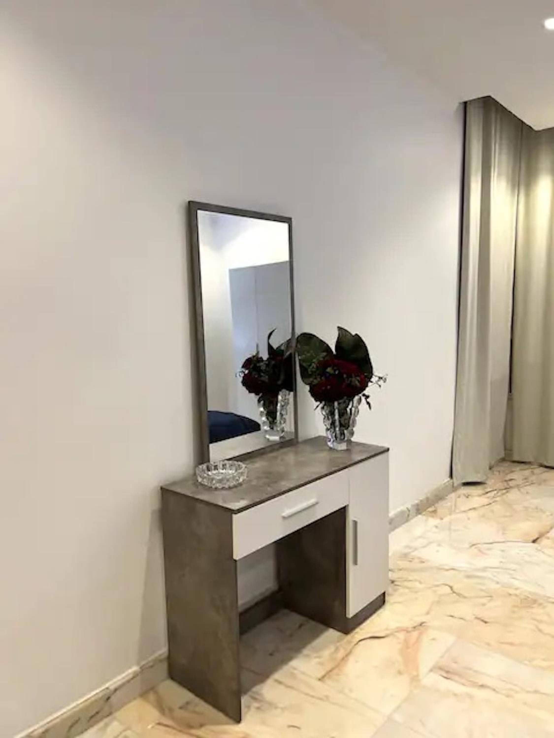 Luxurious Apartment — 5