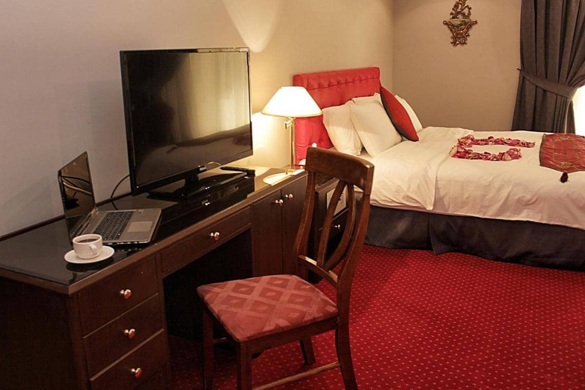 Carlton Tower Hotel Kuwait — 5