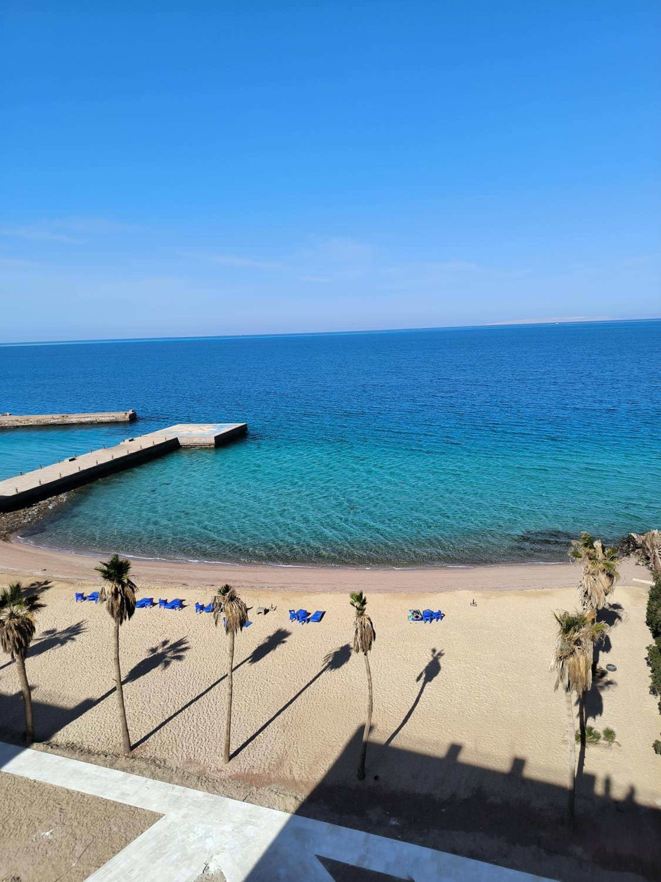 Solo beach front studio or for couple