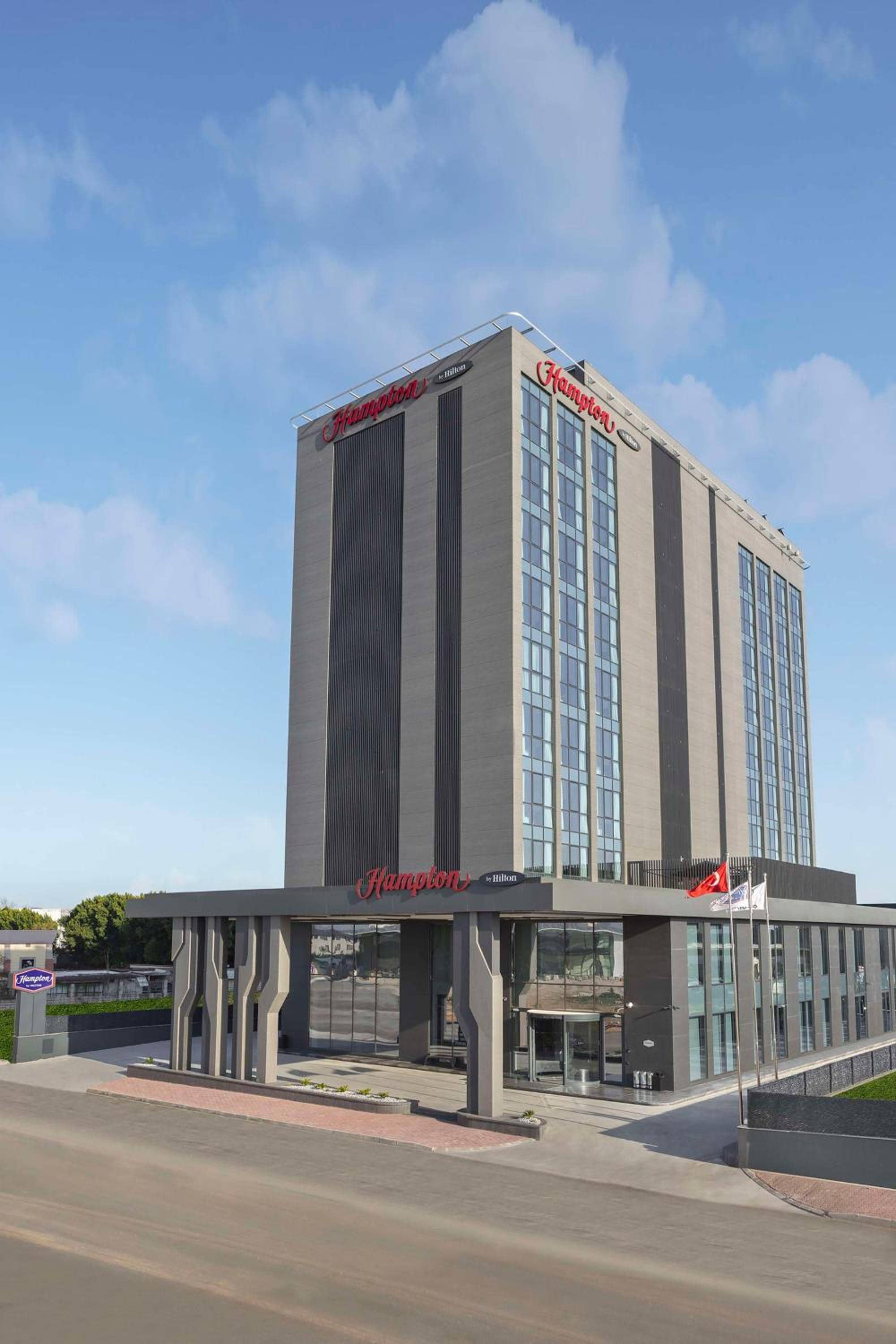 Hampton by Hilton Antalya Airport — 4