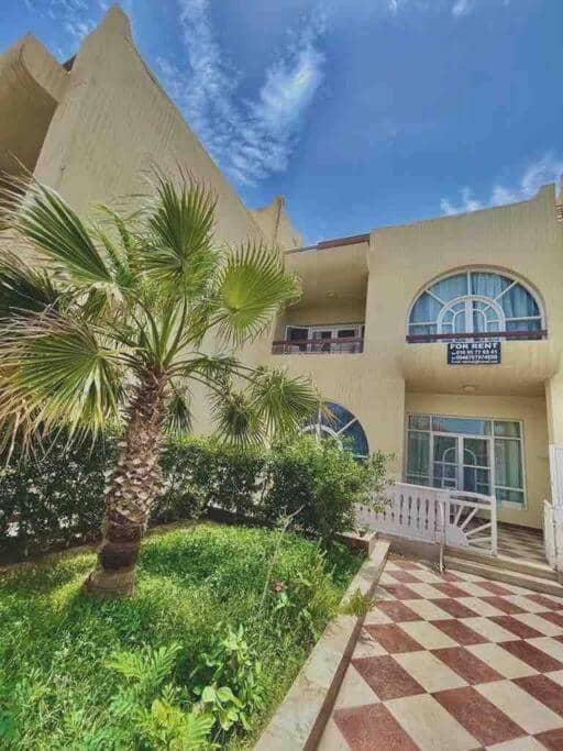 Villa 2 apartament 3 sea view infront of Palma de Meritee