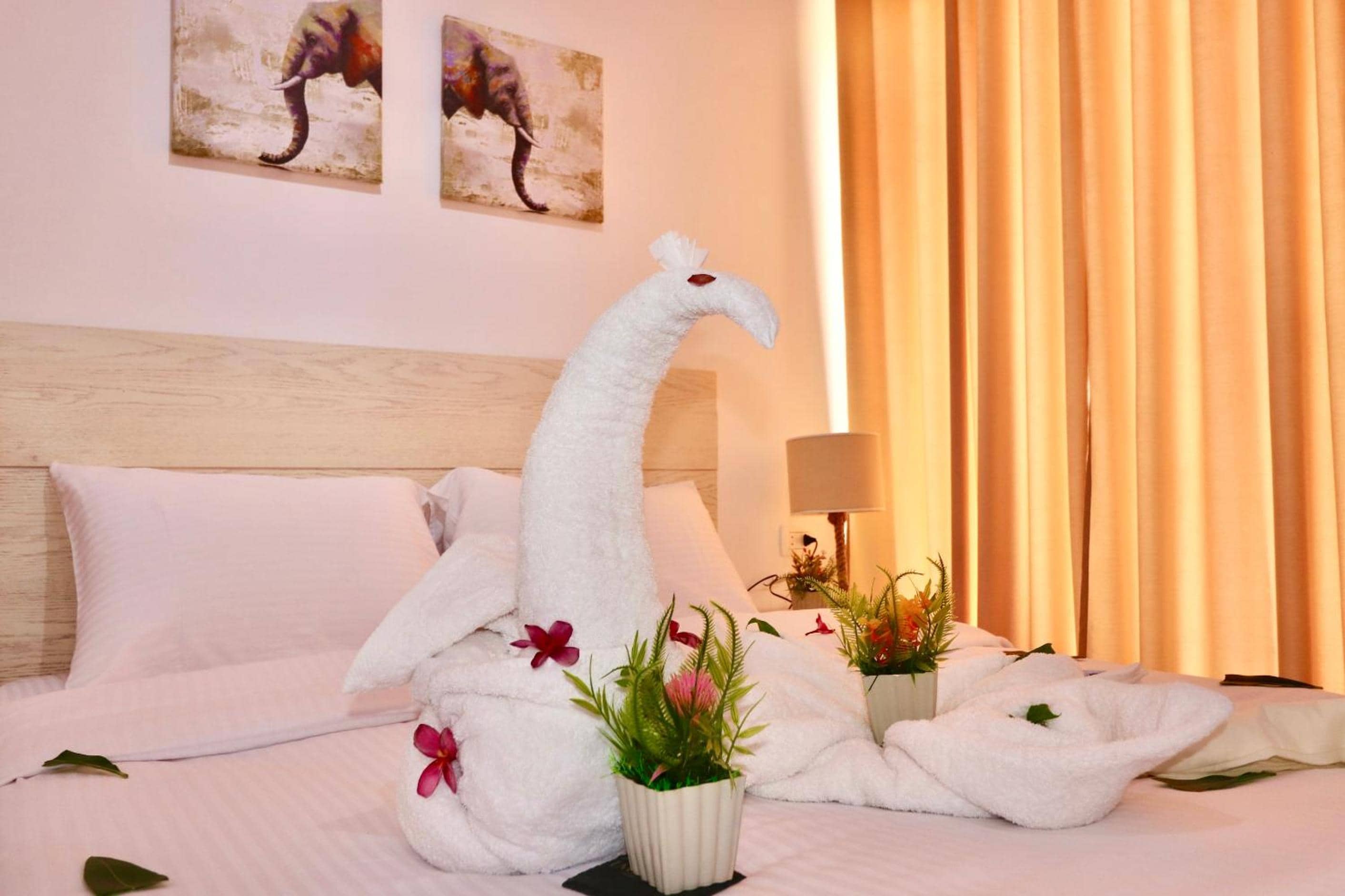 Imperial Resort - Bali Themed - 1 Bed — 3