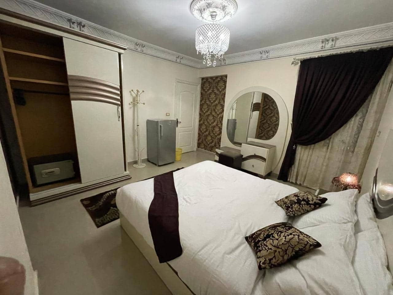 Sea view in gleem luxury apartments - Saba Basha - alexandria — 2