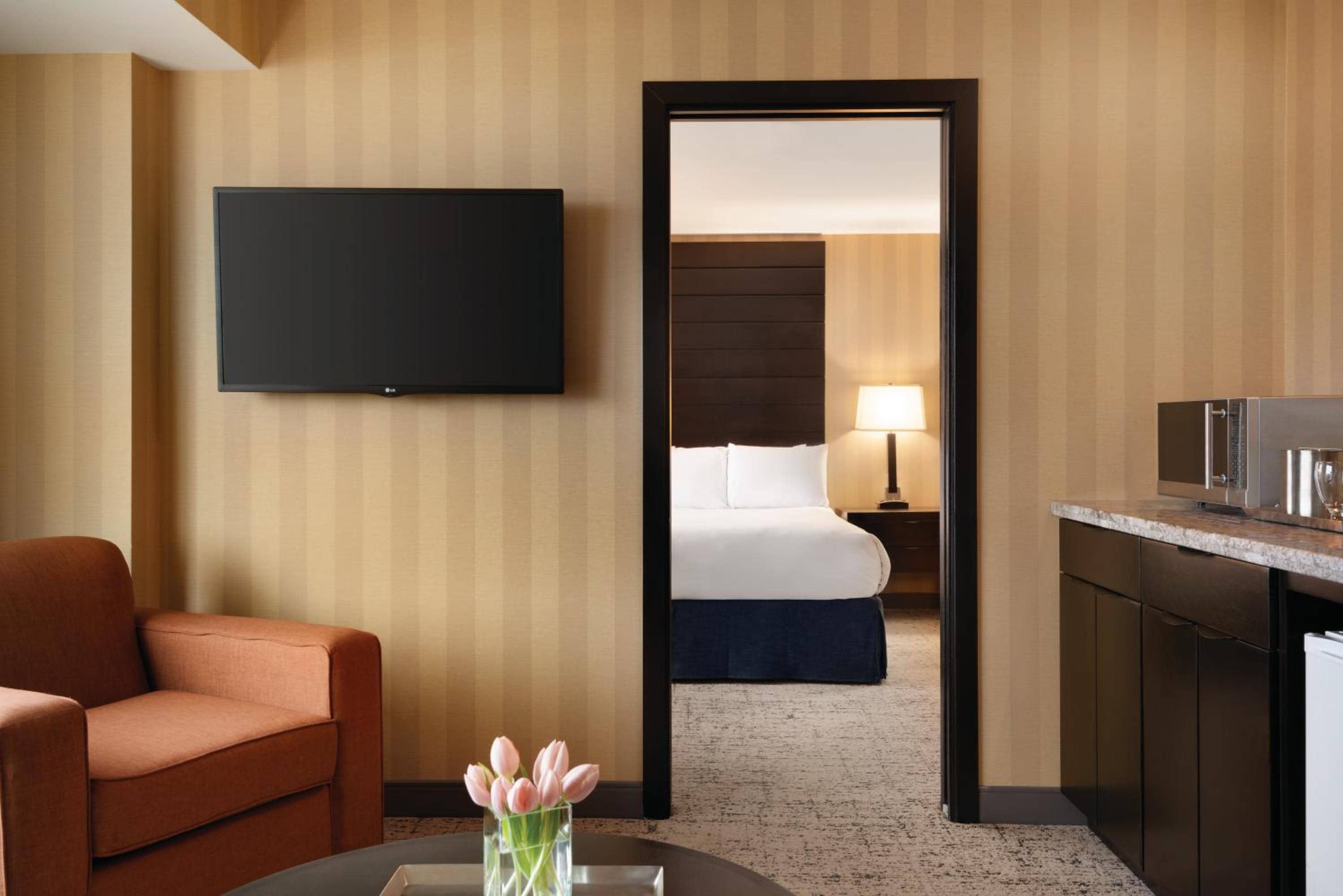 Radisson Hotel Vancouver Airport — 2