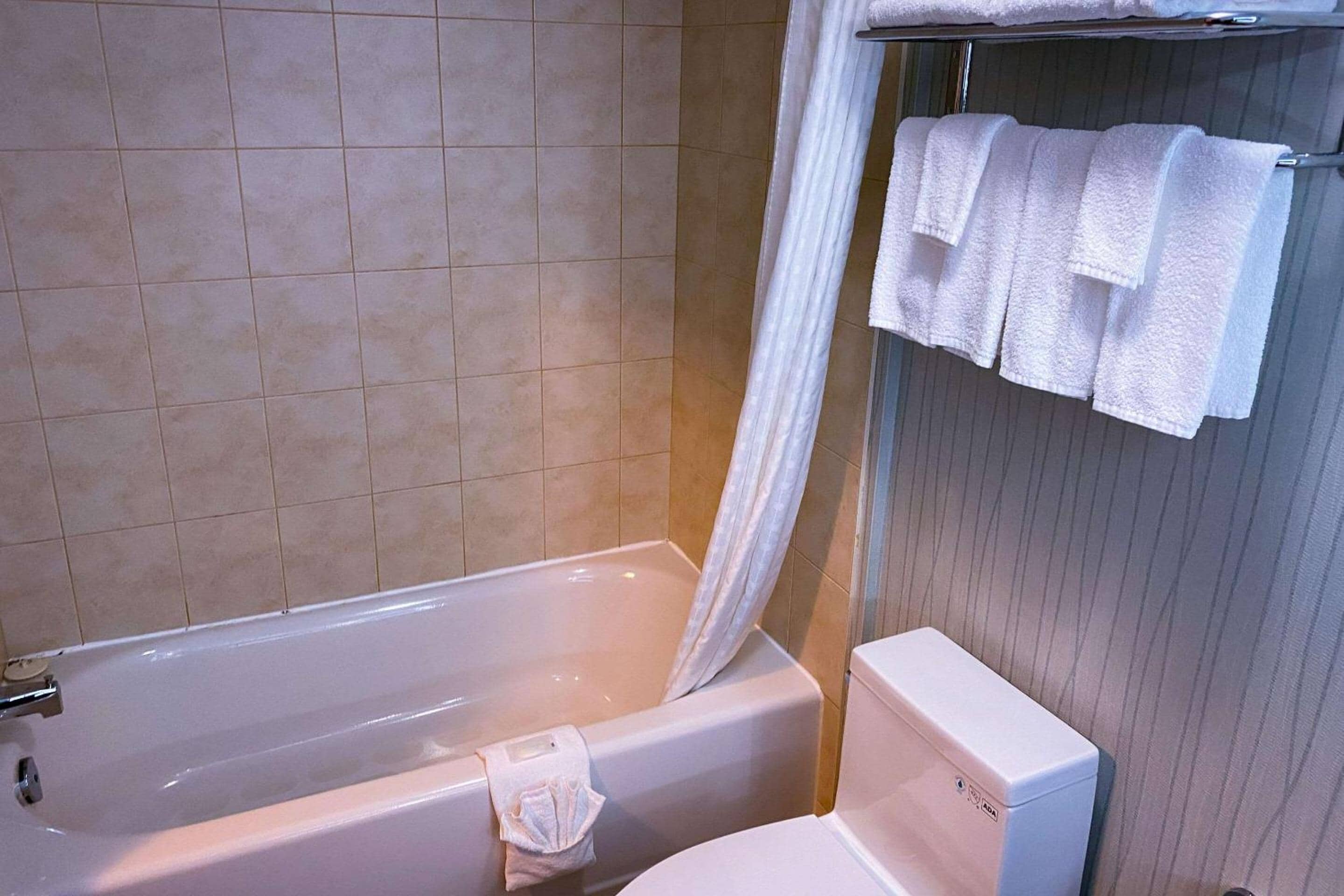 Quality Inn — 2