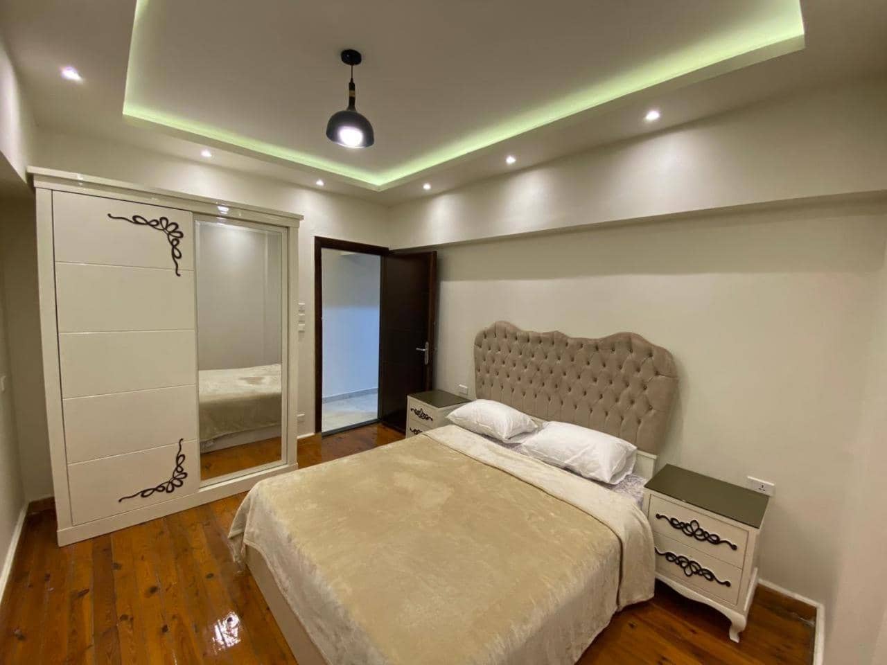ALEX HOMES - Gleem Luxury Apartments with Direct Sea View — 3