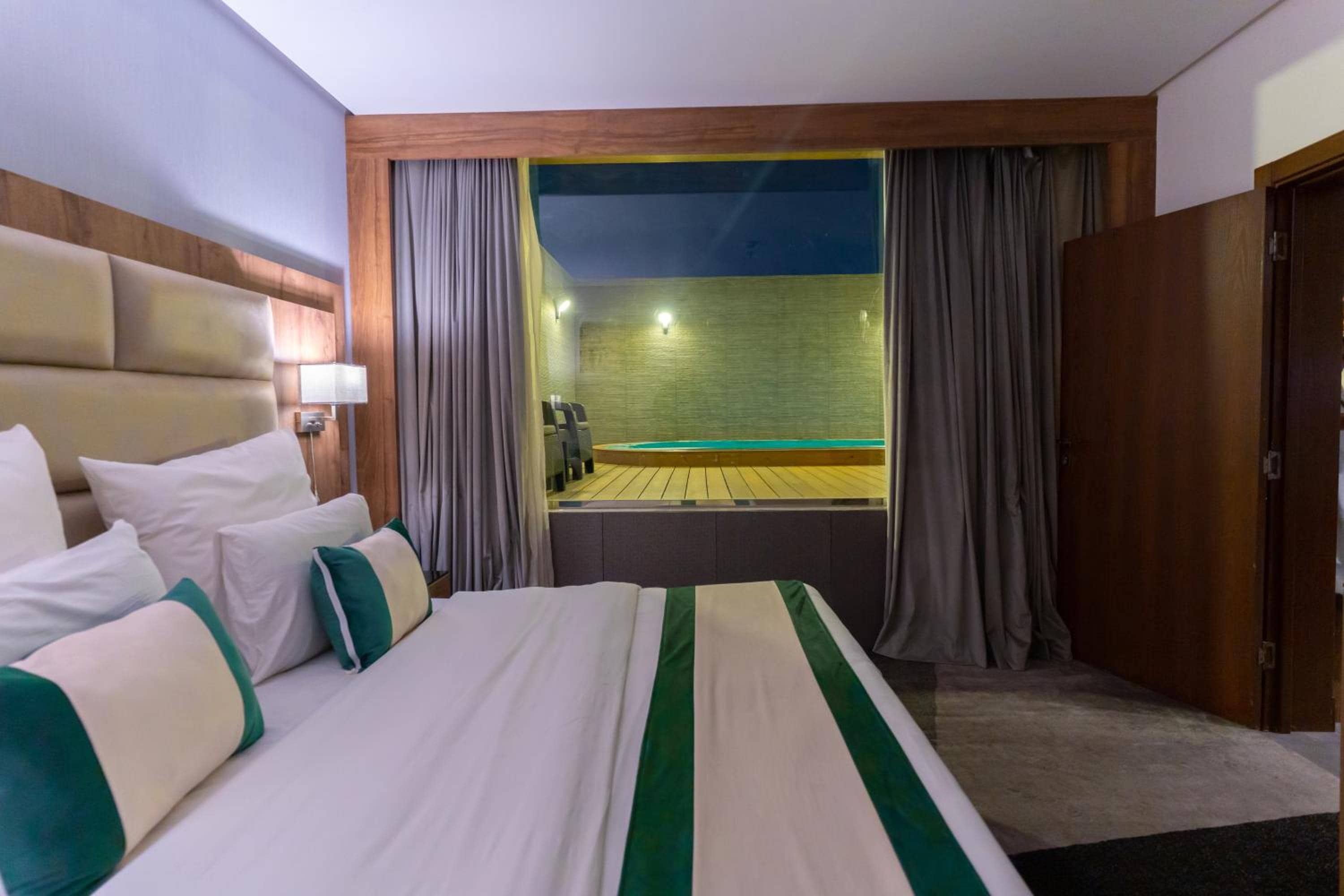 Rasia Hotel Jeddah — 3