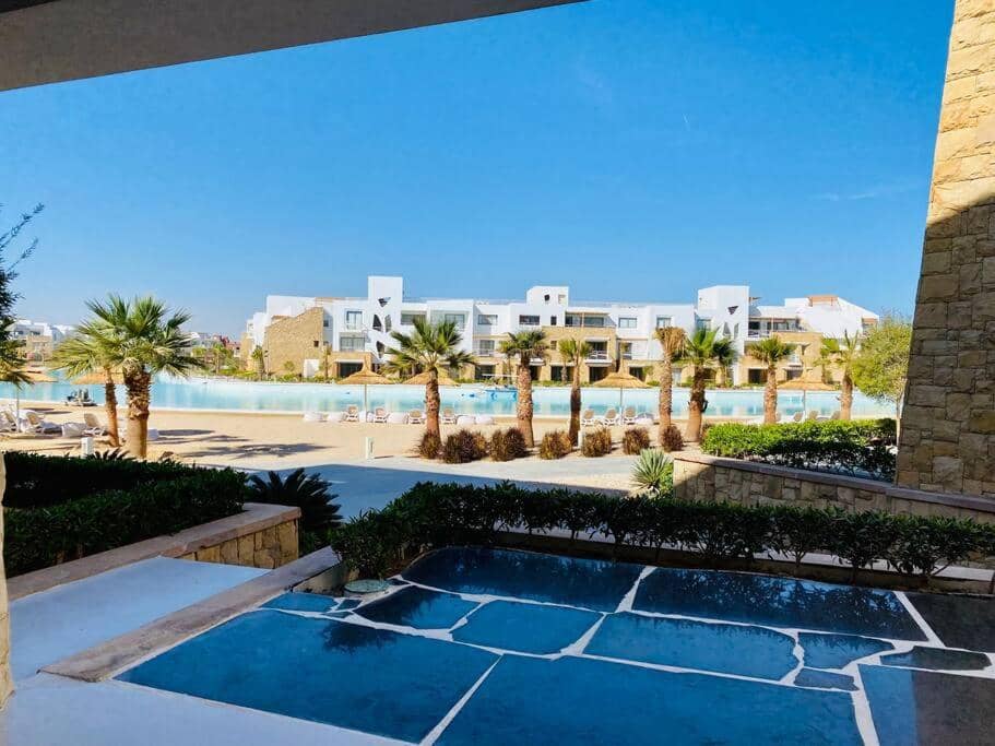 Ground Spacious 1-BR Apt @ SwanLake El Gouna ! — 3