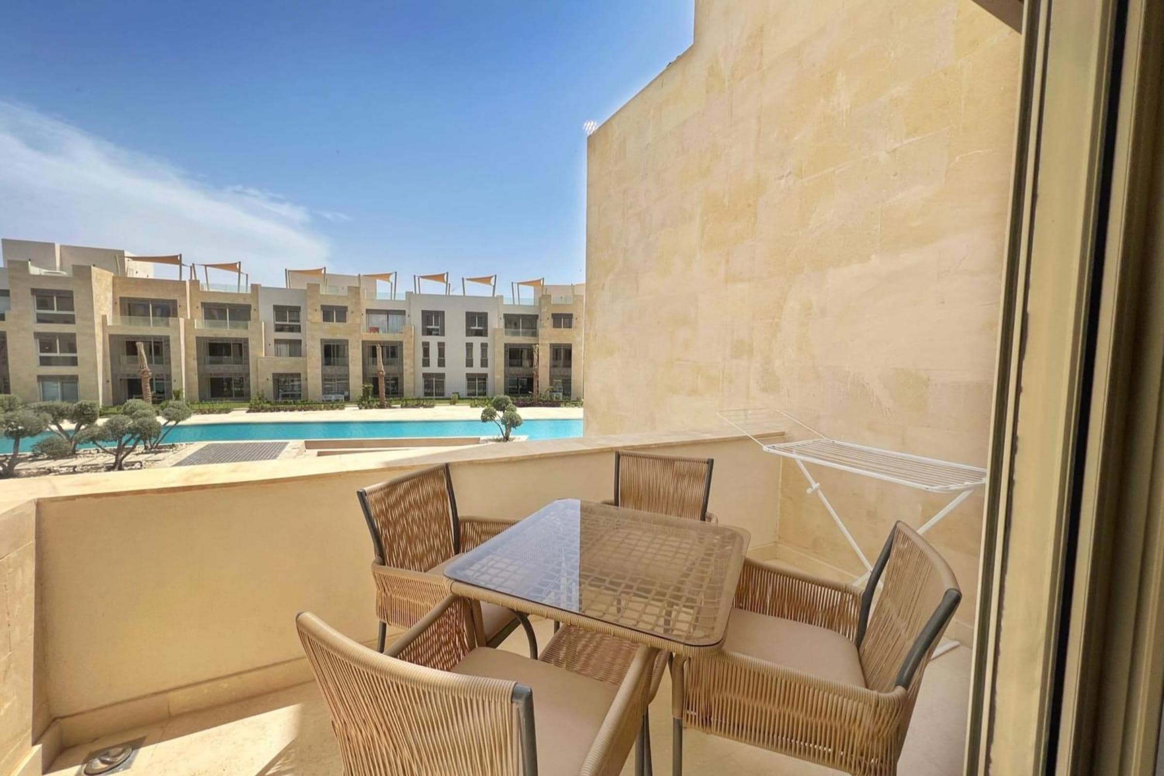 Smooth & Snug 1 BDR Mangroovy Free Beach & Pool Access — 2