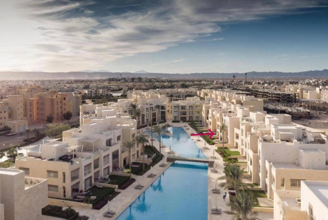 Fabulous Sea view 1 BR & private Garden to the pool at Mangroovy