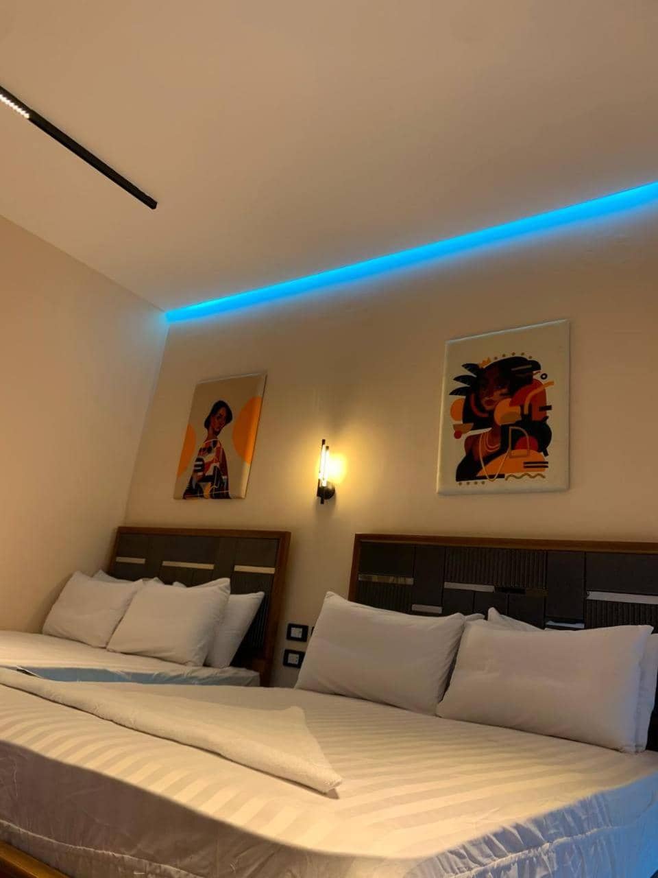 Space Hostel — 2