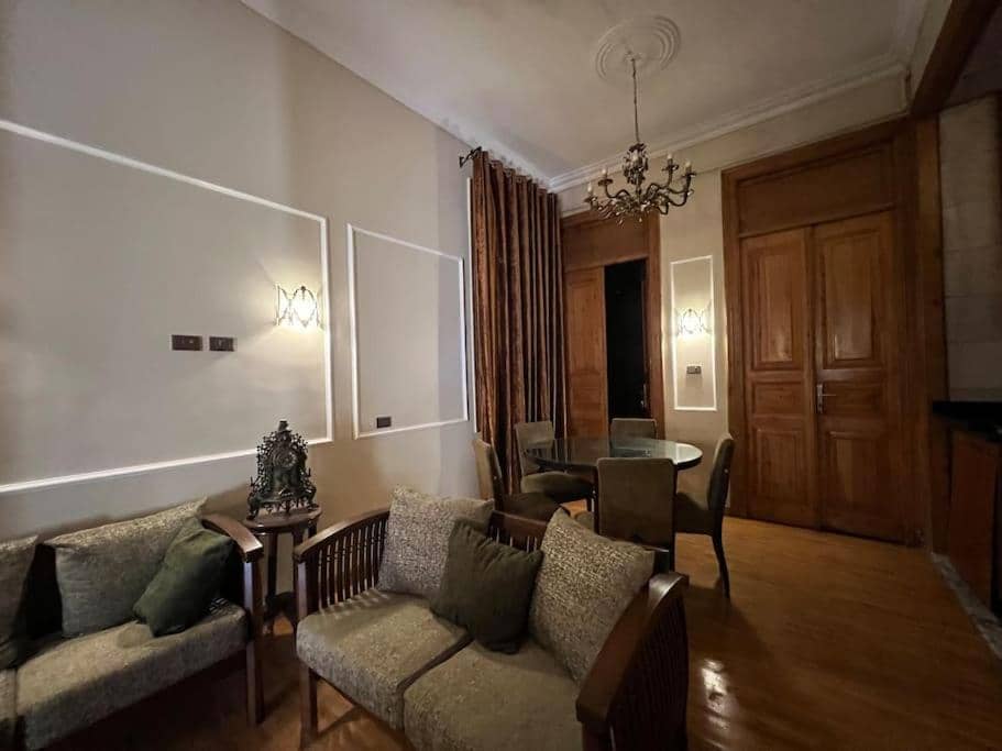 Authentic 3BR apartment in Downtown, Cairo