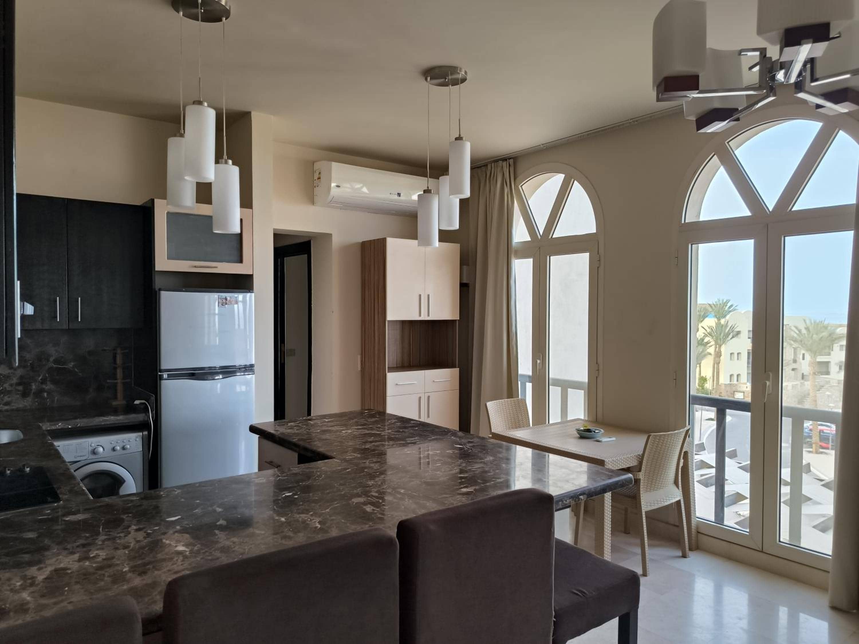 Roof top apartment with panorama view — 4