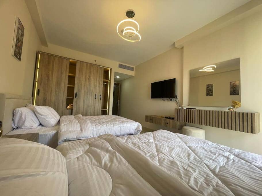 Unique duplex hotel apartment pool view — 5
