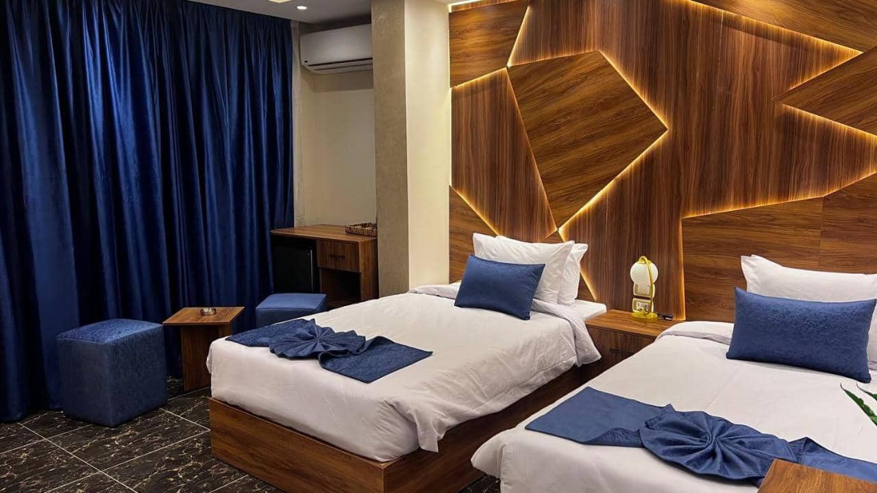 Pharaonic Pyramids Inn & jacuzzi — 5