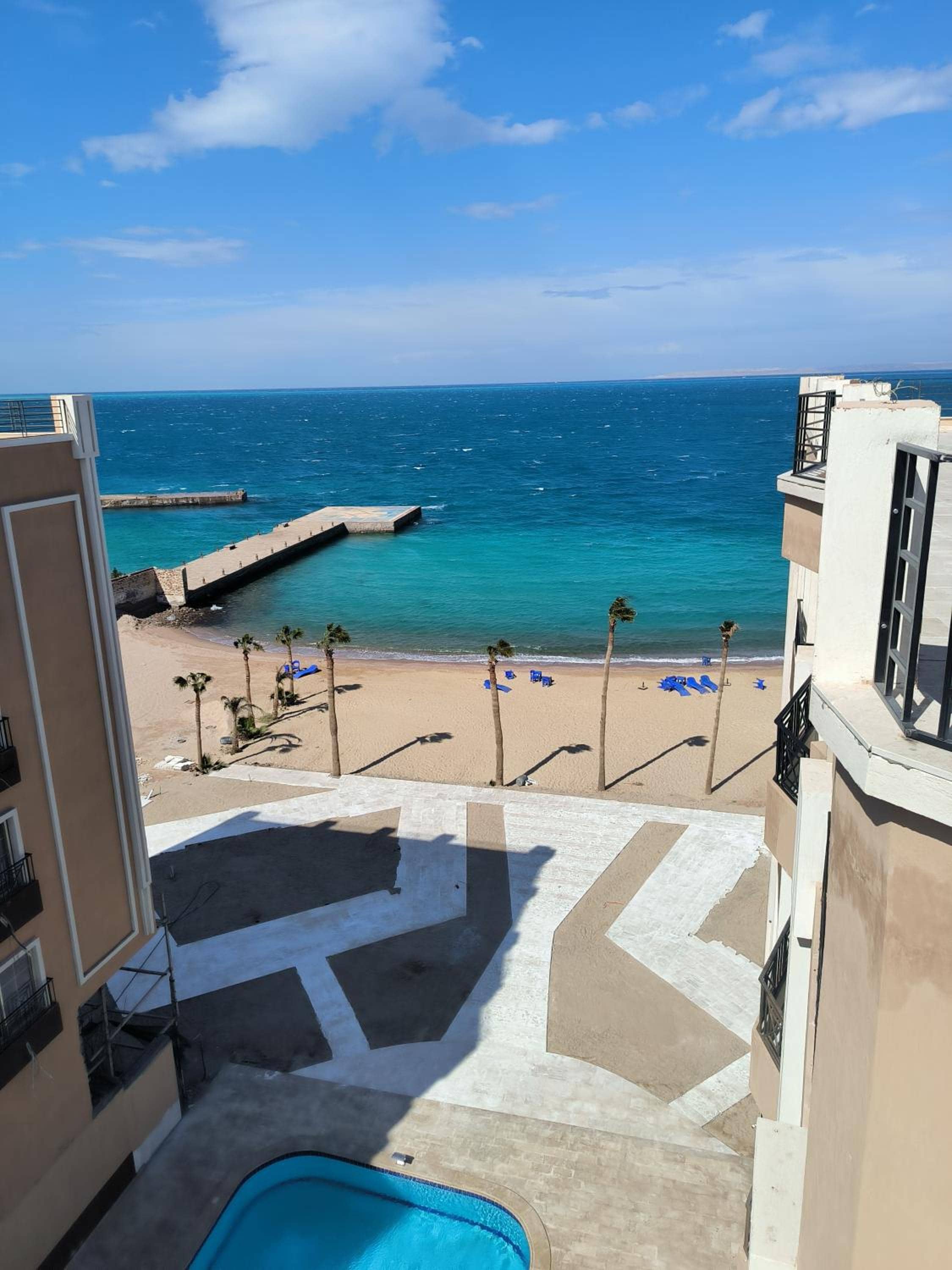 Juliana beach studio front of the beach — 4