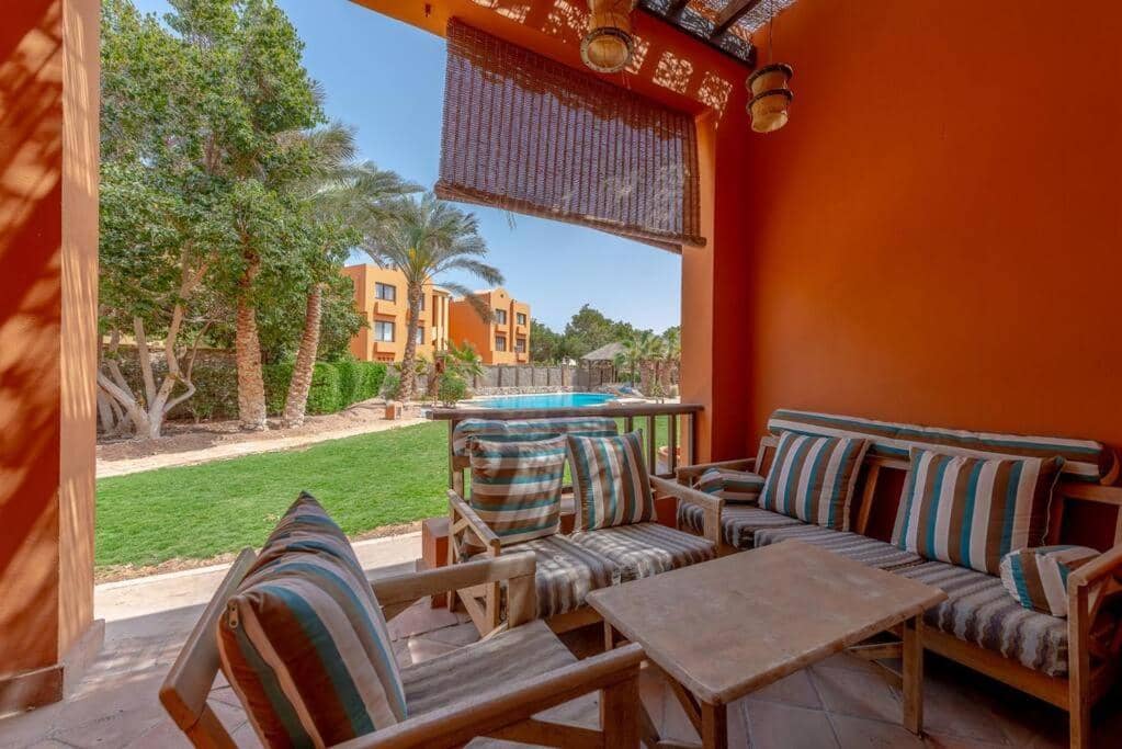 Gorgeous 3BR Townhouse in South Marina. Pool view — 2