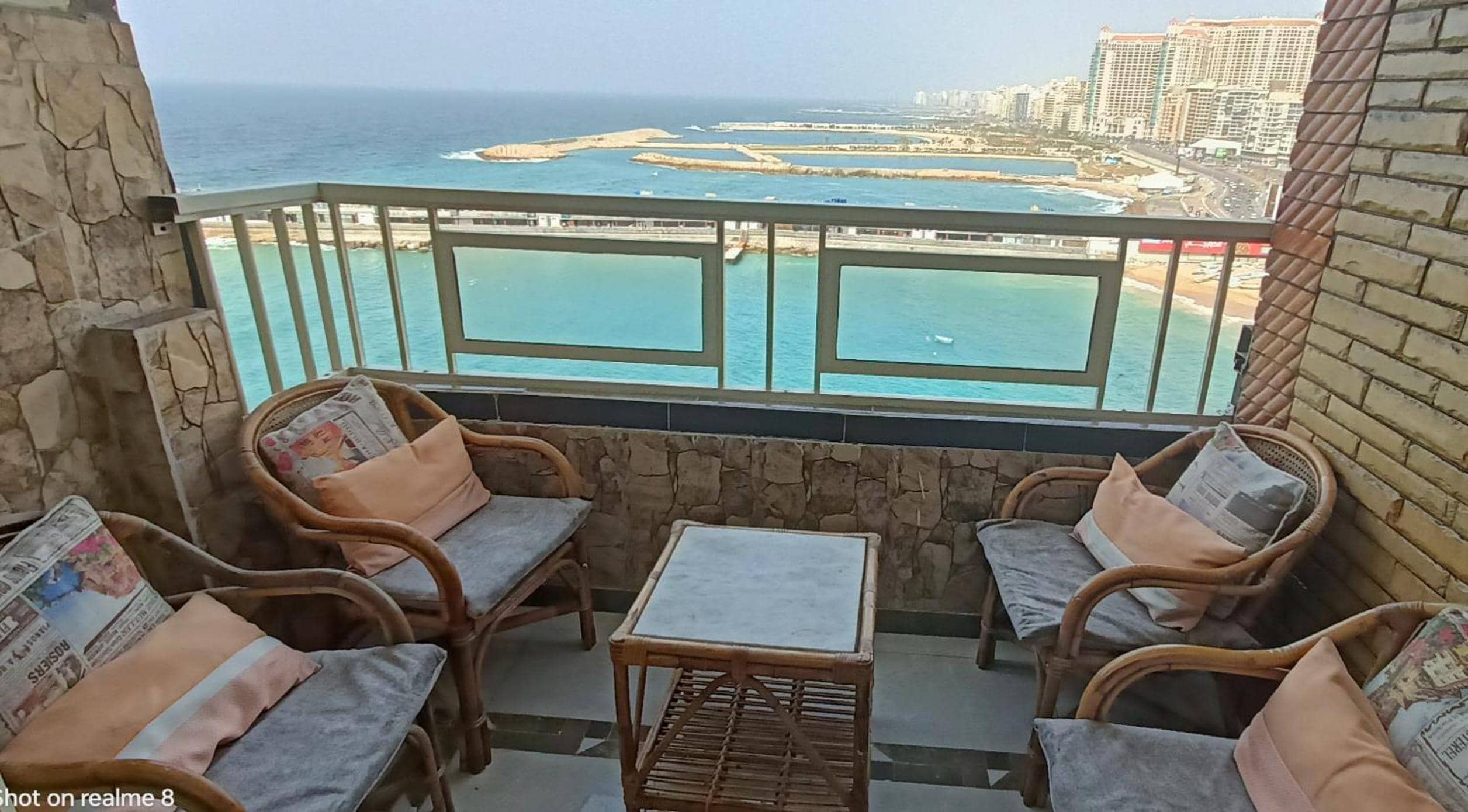 Charming Seaview Condo in Gleem G10