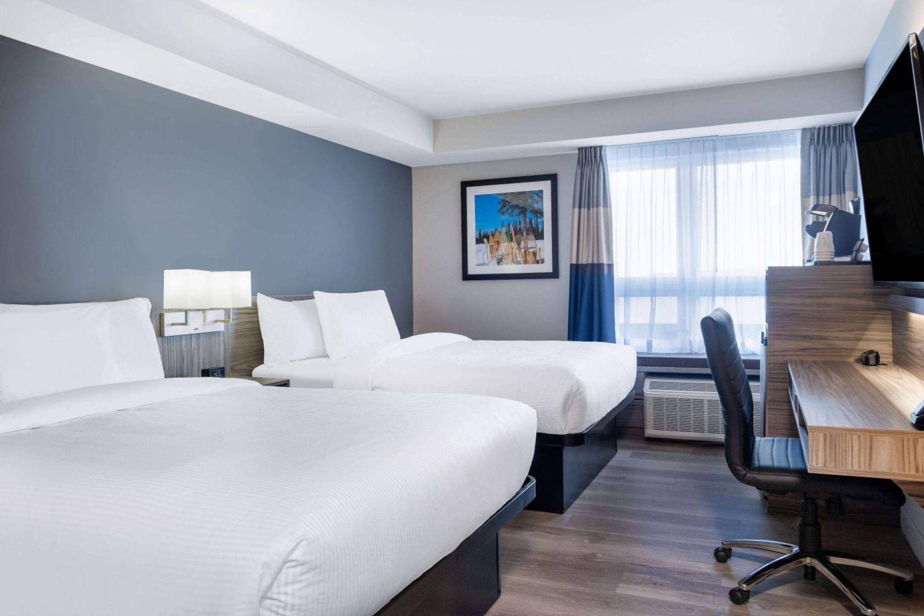 Microtel Inn & Suites by Wyndham Kanata Ottawa West — 5