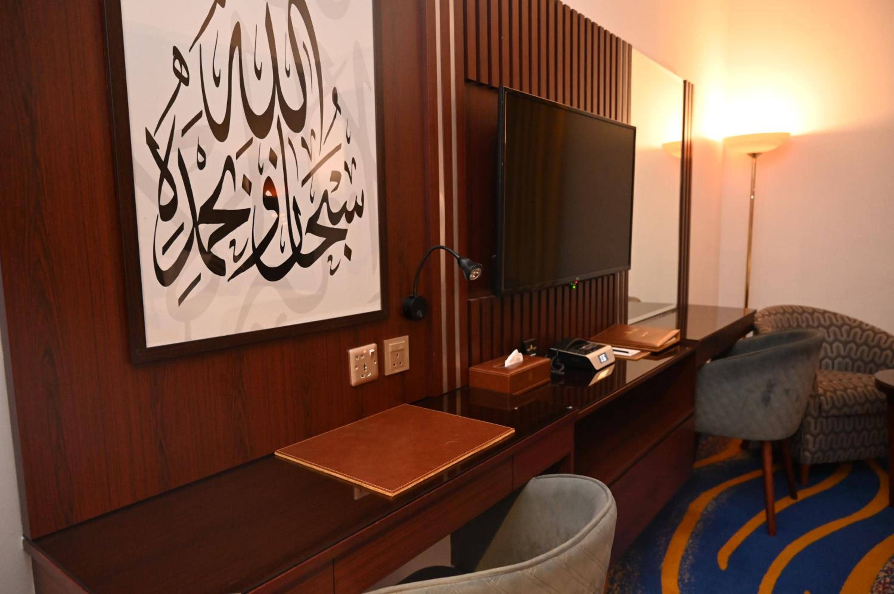 Dar Al Taqwa Hotel — 5