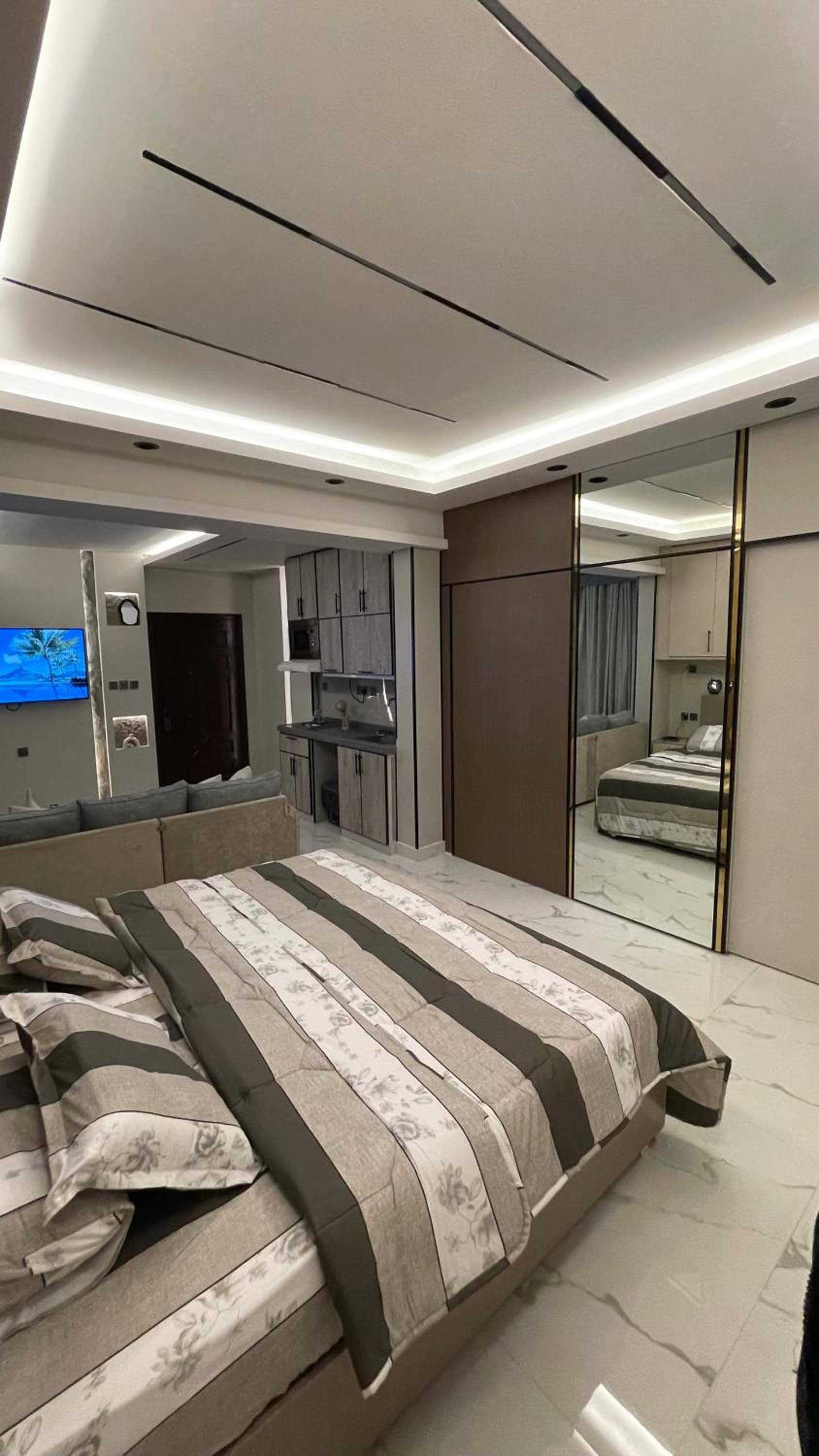 AMG private Home — 2