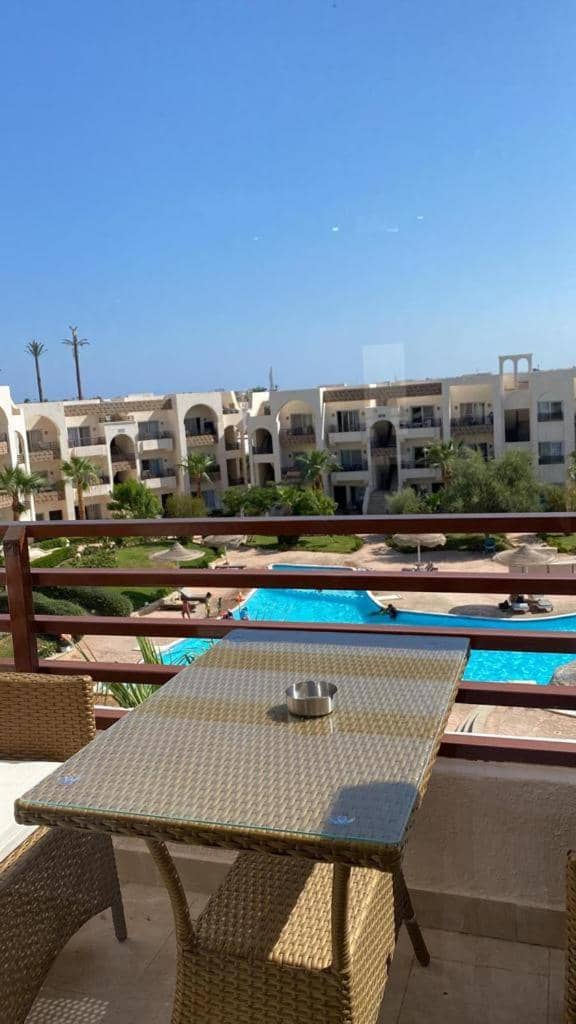 Luxus Designer Apartment in Sunny Lakes 2 ganz nah am Zentrum Naama Bay 75 m2 direkt am Pool - 2 Bakone Obergeschoss bis zu 5 Personen buchbar — 3