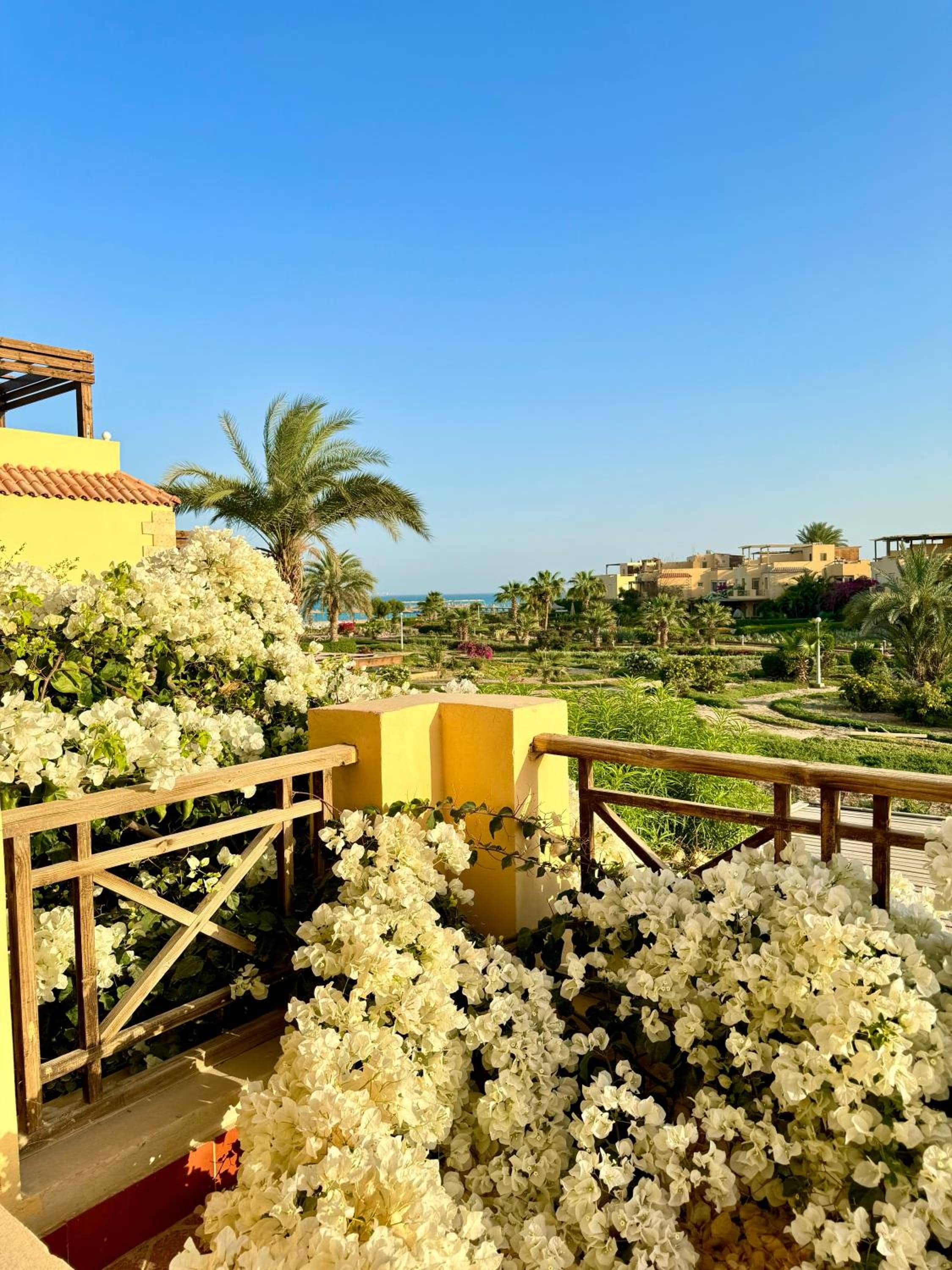 5BR Villa Private Garden & Beach Access in Ain EL Sokhna