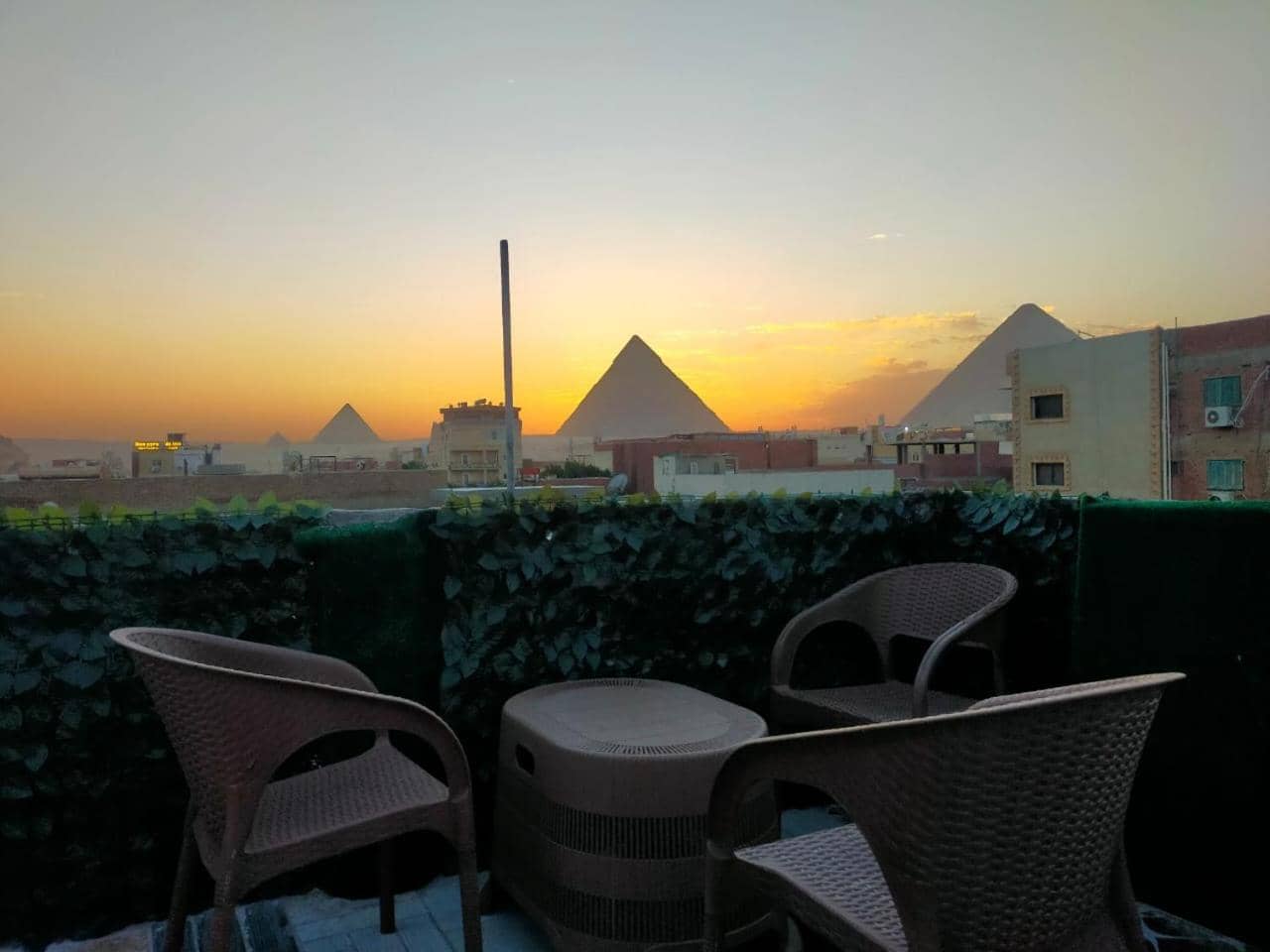 Migo Pyramids View — 2